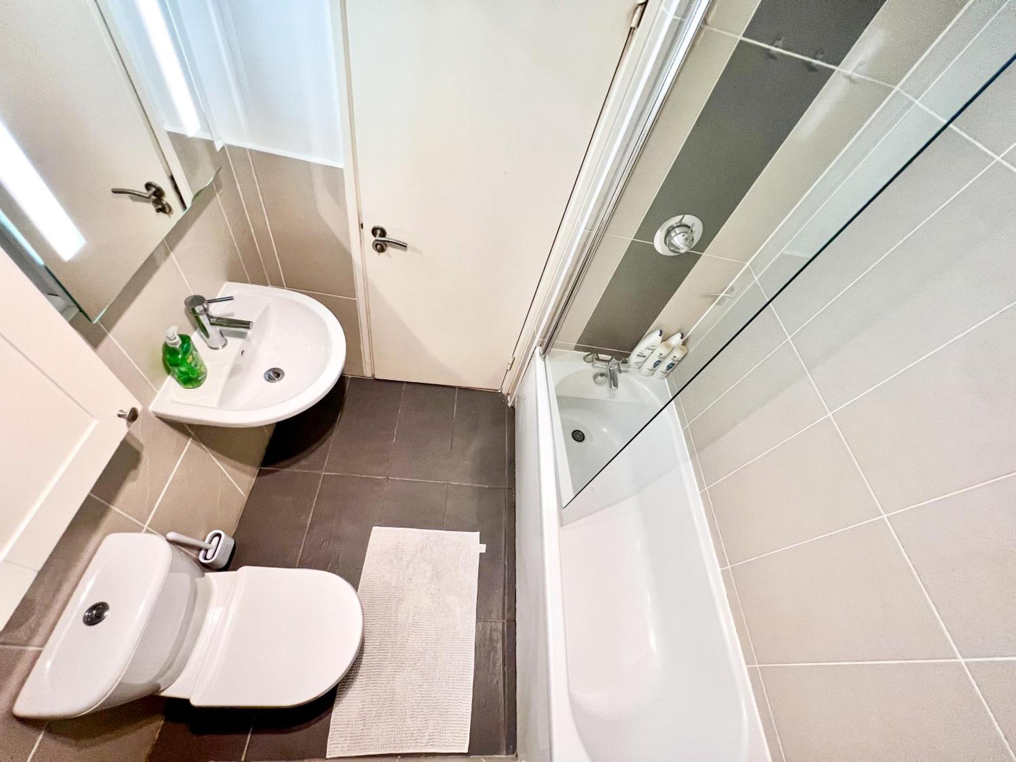 Aparthotel Great River Thames View Entire In The Most Central *