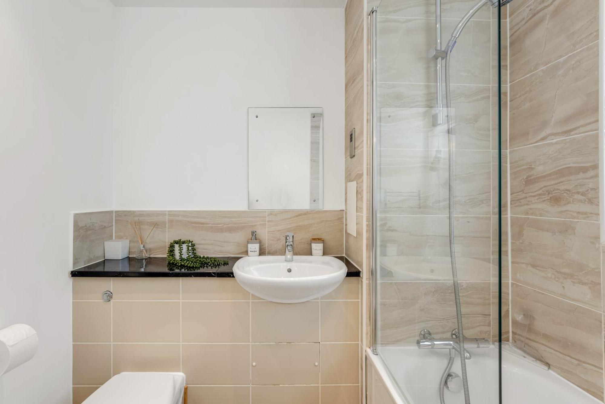 Appartamento Khayat Homes - The Lekki - One Bed *