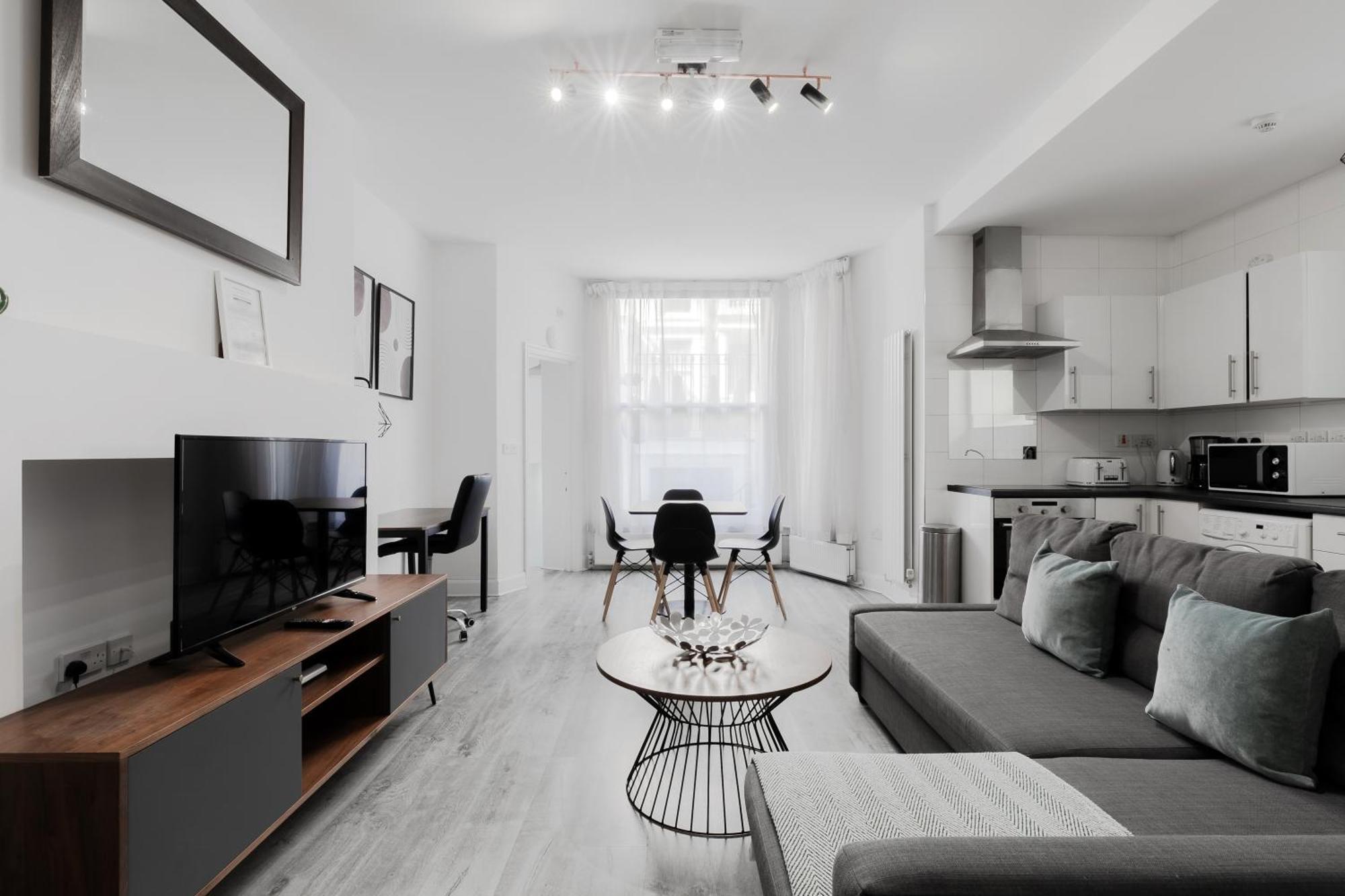 Modern Kensington *