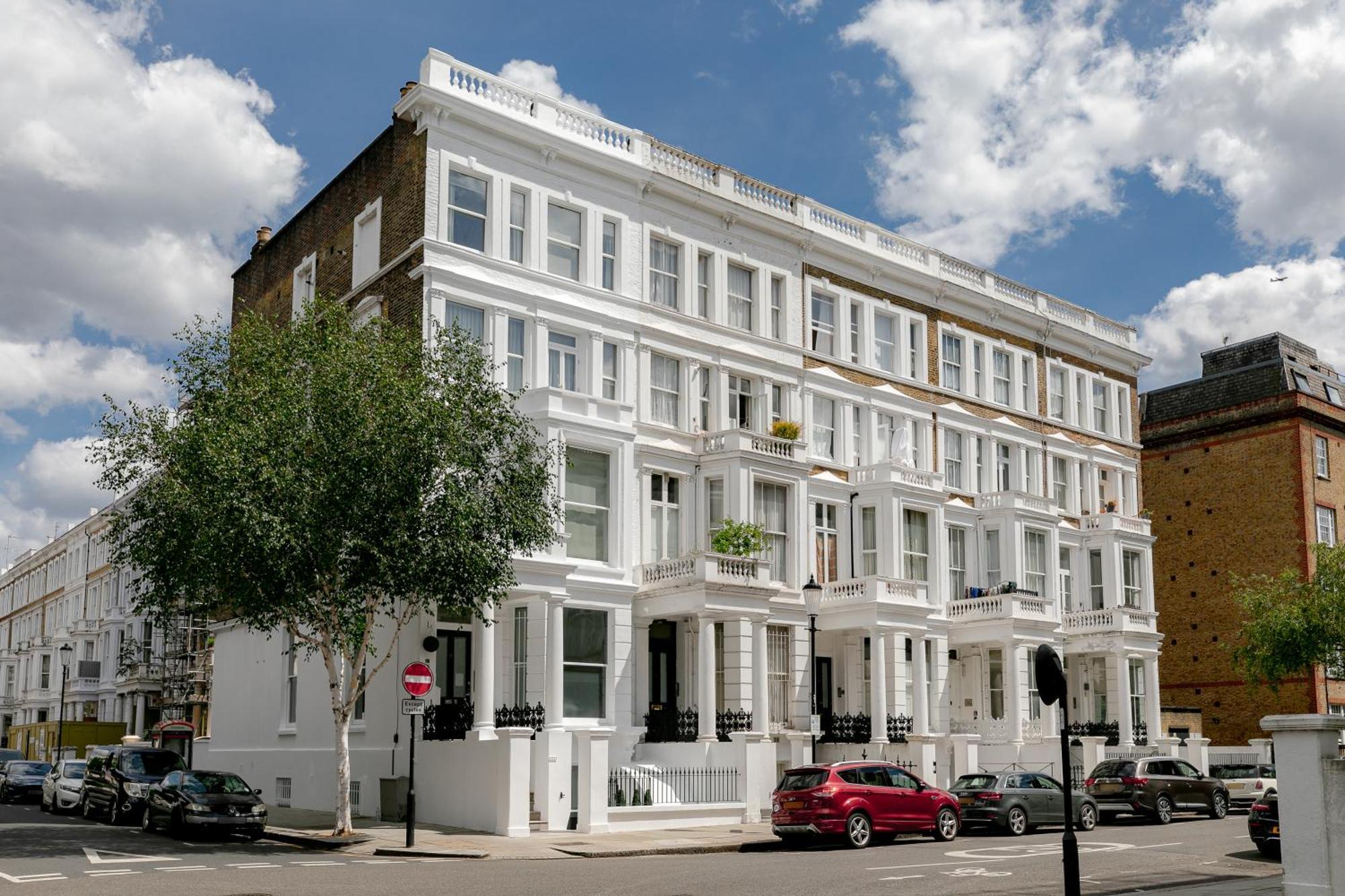 Modern Kensington *