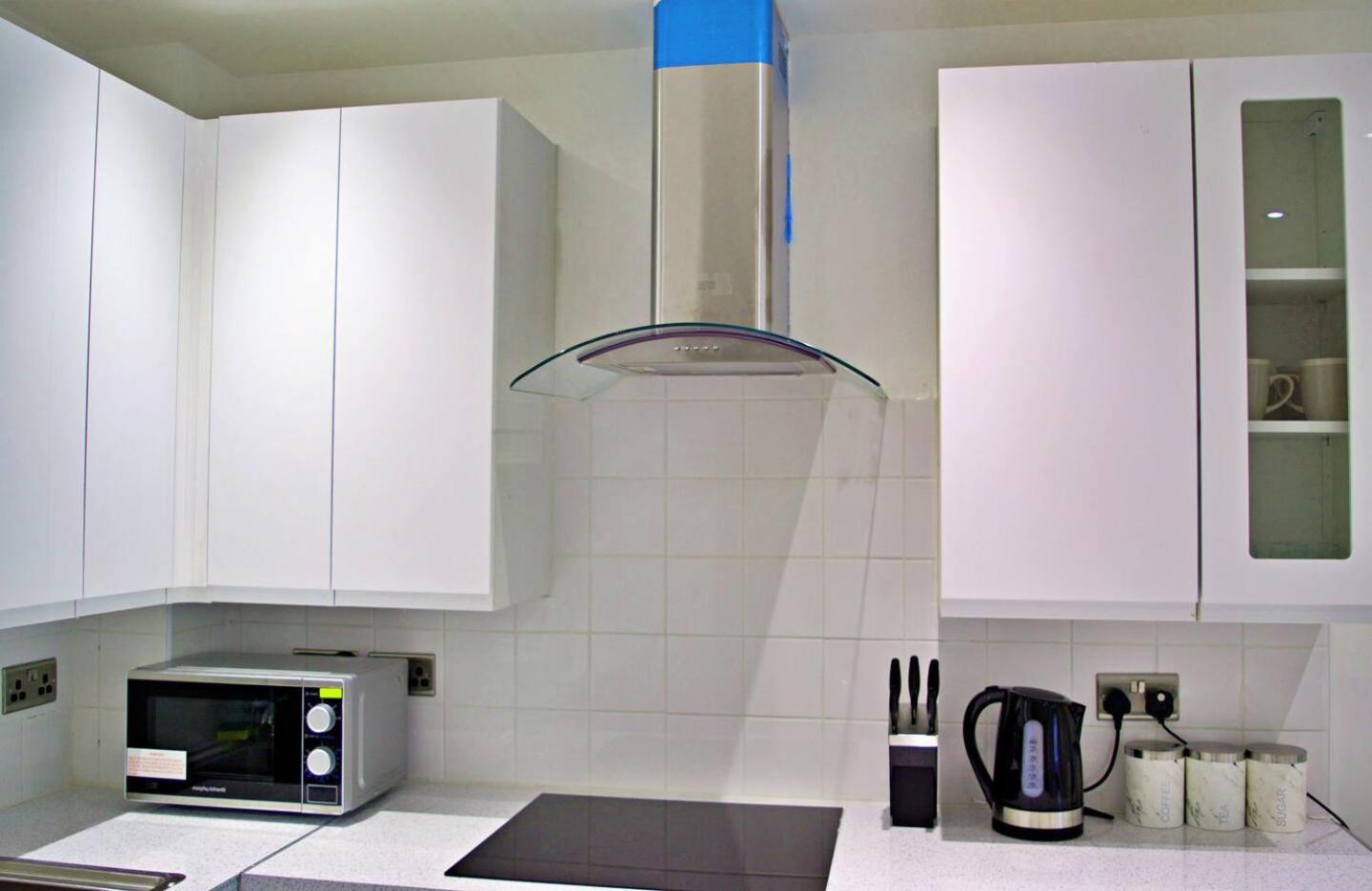 Beautiful Flat Near - Entire Flat - Equipped Kitchen - Private Bathroom Appartement