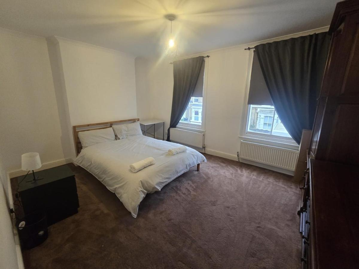 Brixton 5 Bedroom Wonder Hébergement de vacances Londres