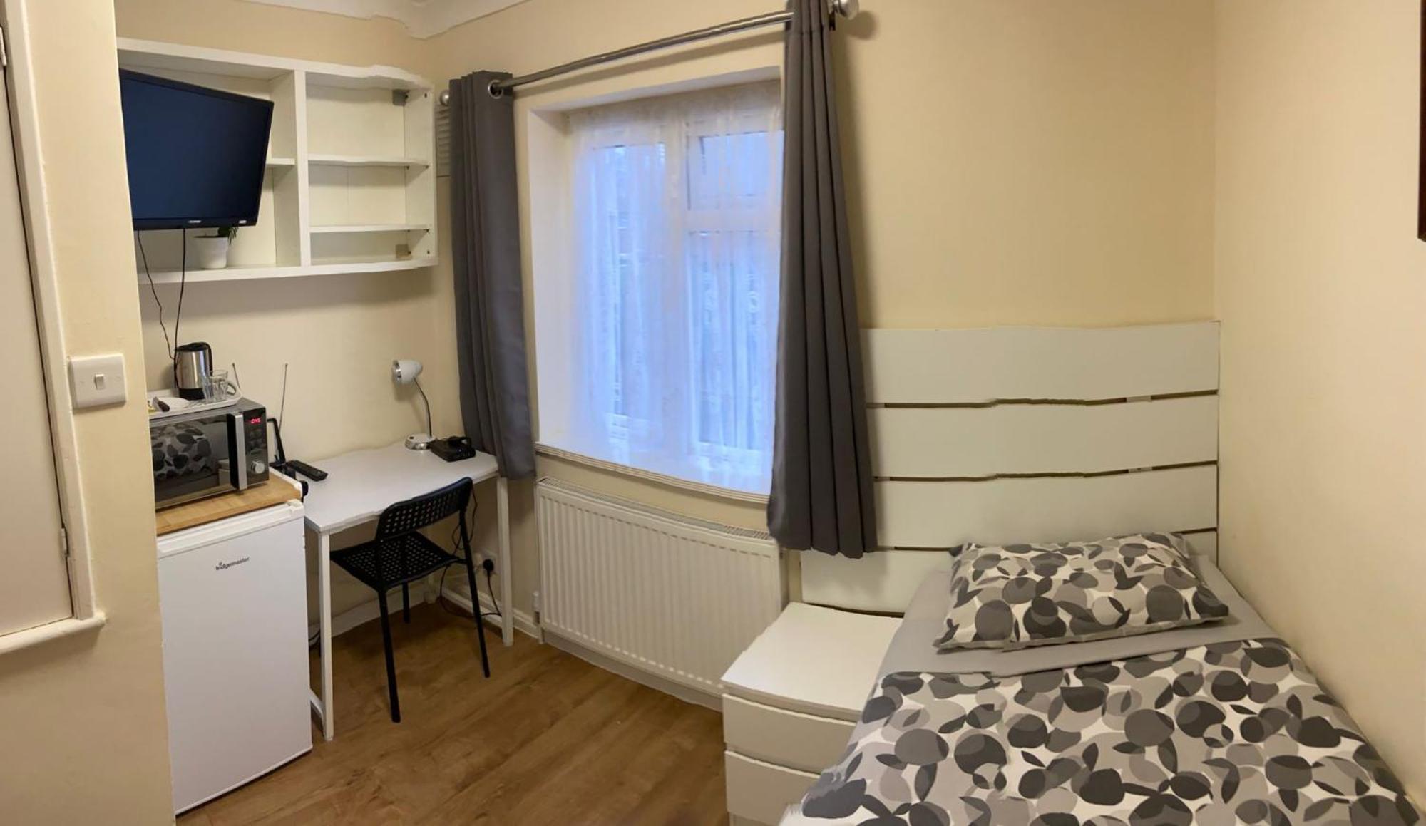 Guest house Kensal *