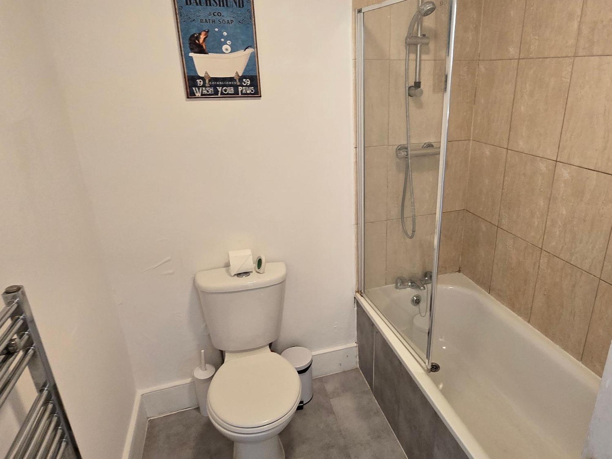 Apartment Jb Streatham/contractors/free Parking London