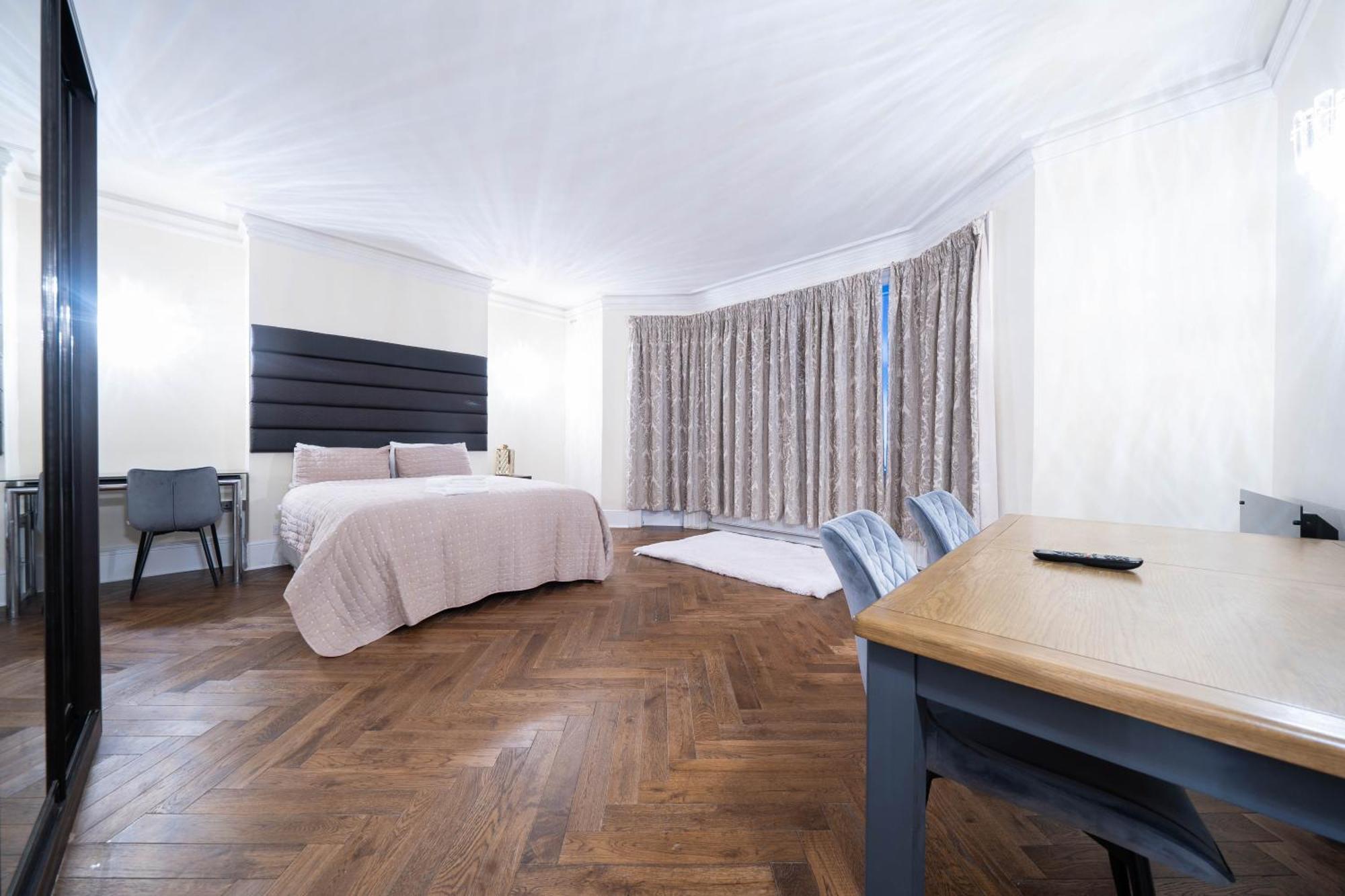 Marylebone 4 Bedroom *