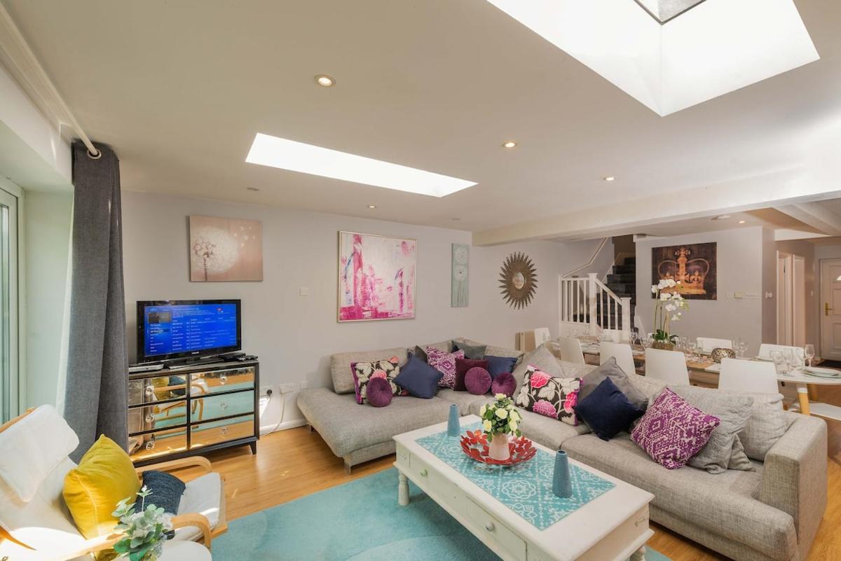 Semesterbostad Great Large 4bed House Near Tube Sleeps 7 -perfect For London