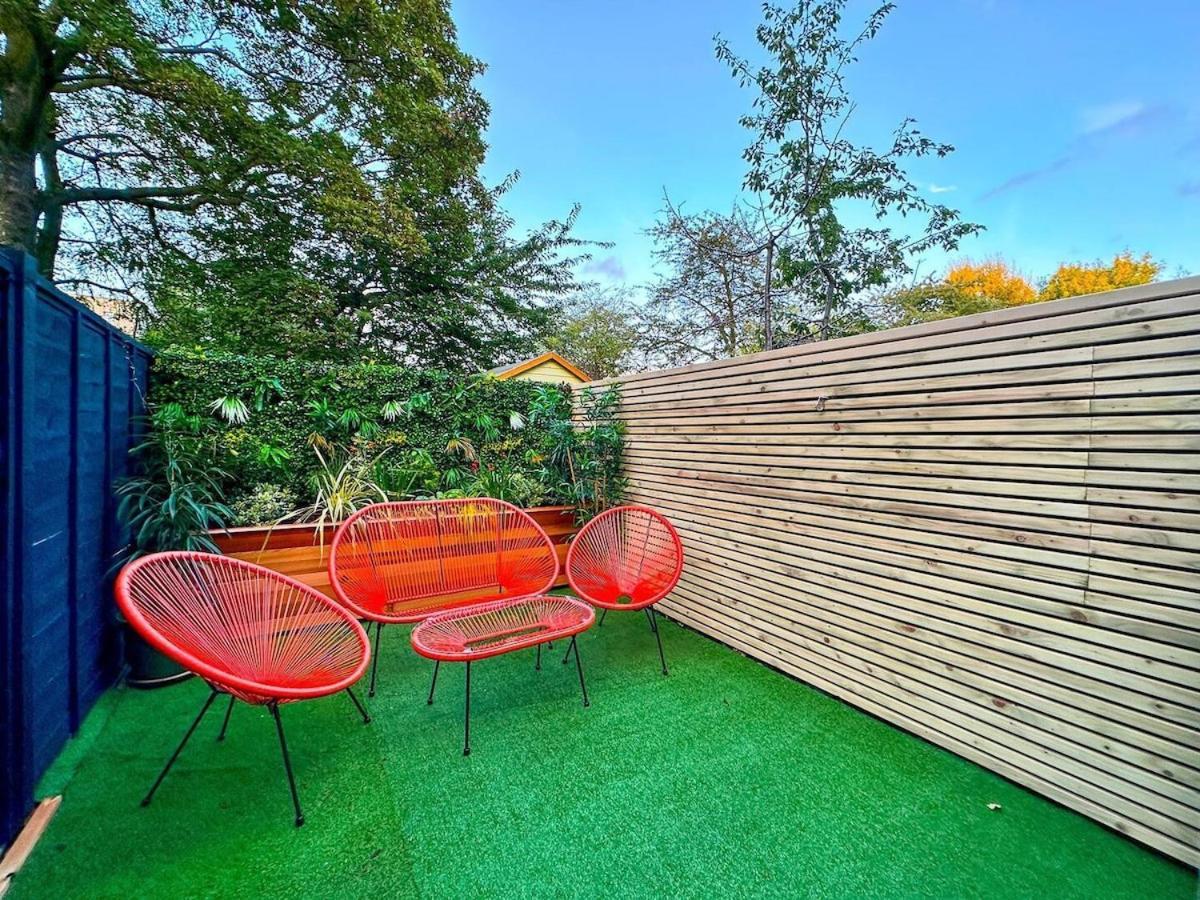 Stylish Kennington Near Tube With King Bed And Garden Appartement Londen