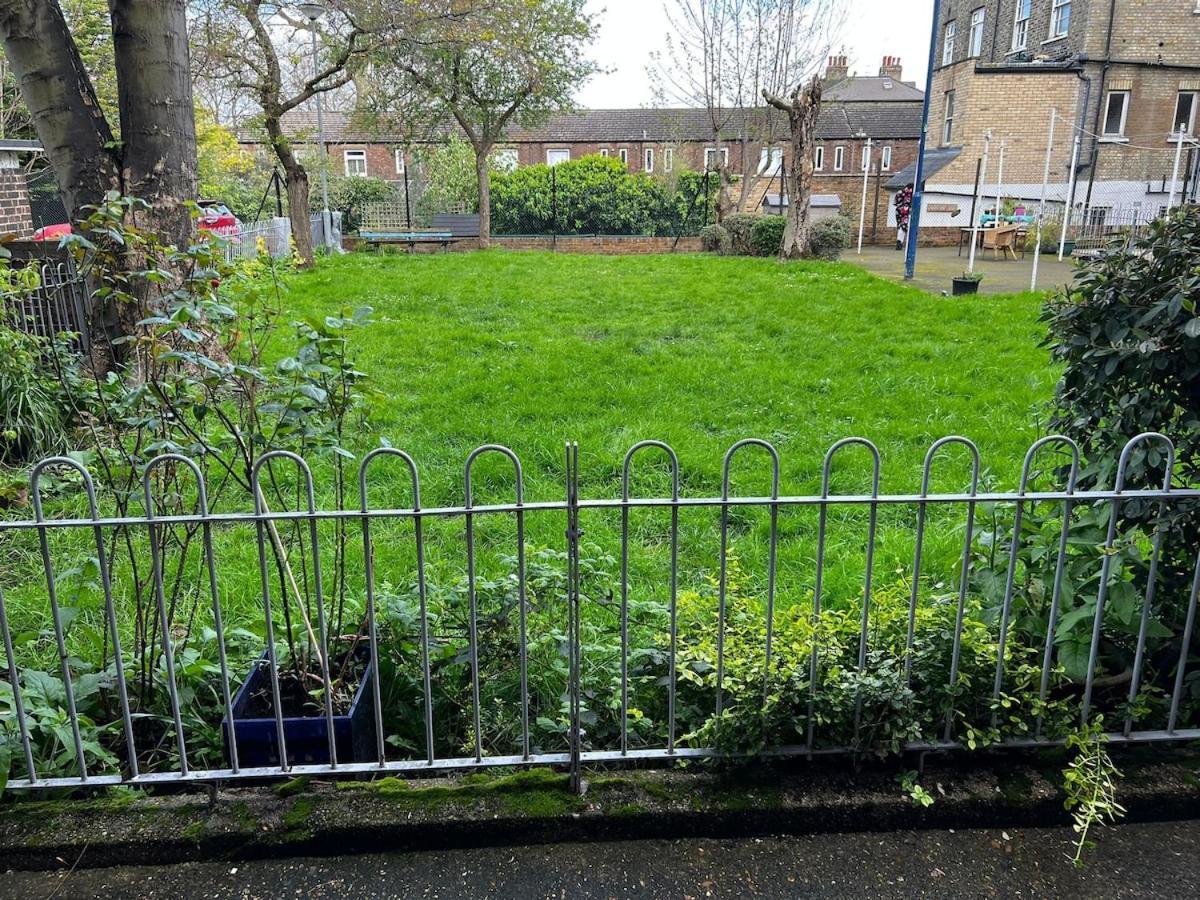 Apartment Golden Maisonette Next To Camden Town With Private Parking *