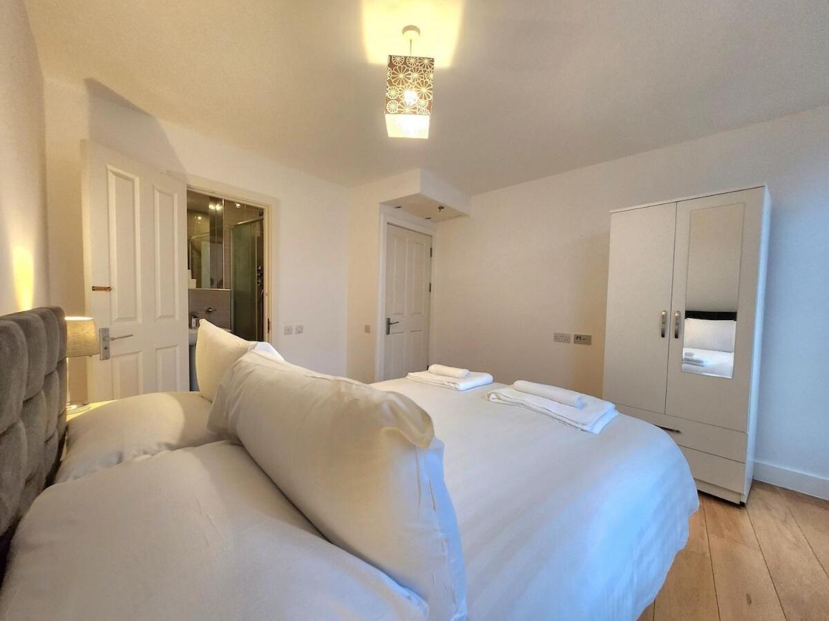 Appartement Spacious 2-bed Flat - Close To Tube, Sleeps 6