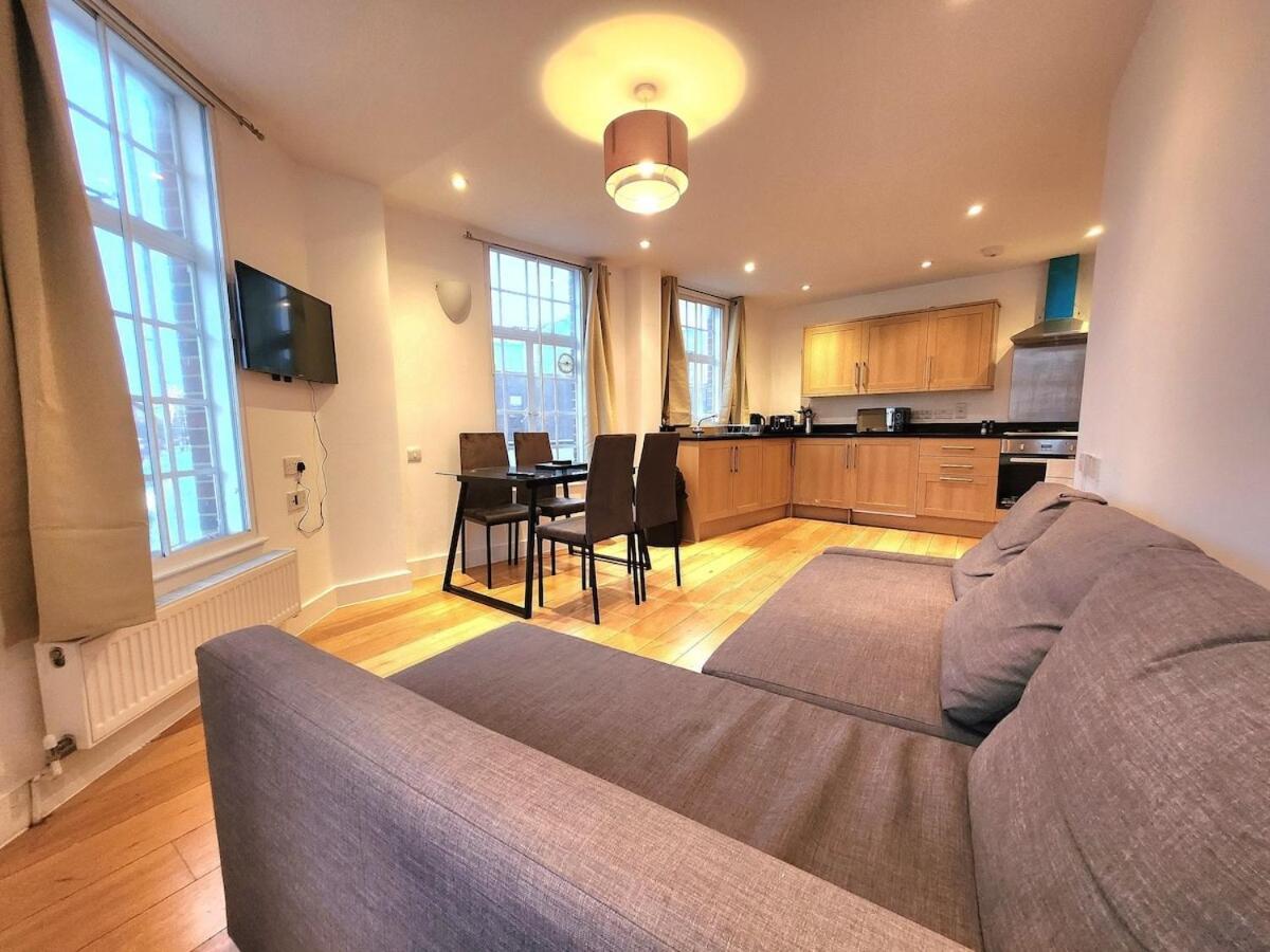 Appartement Spacious 2-bed Flat - Close To Tube, Sleeps 6
