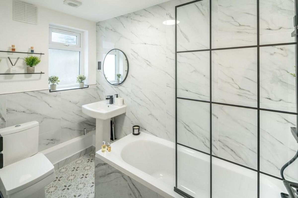 Stunning 1 Bed Luxury Garden Londres
