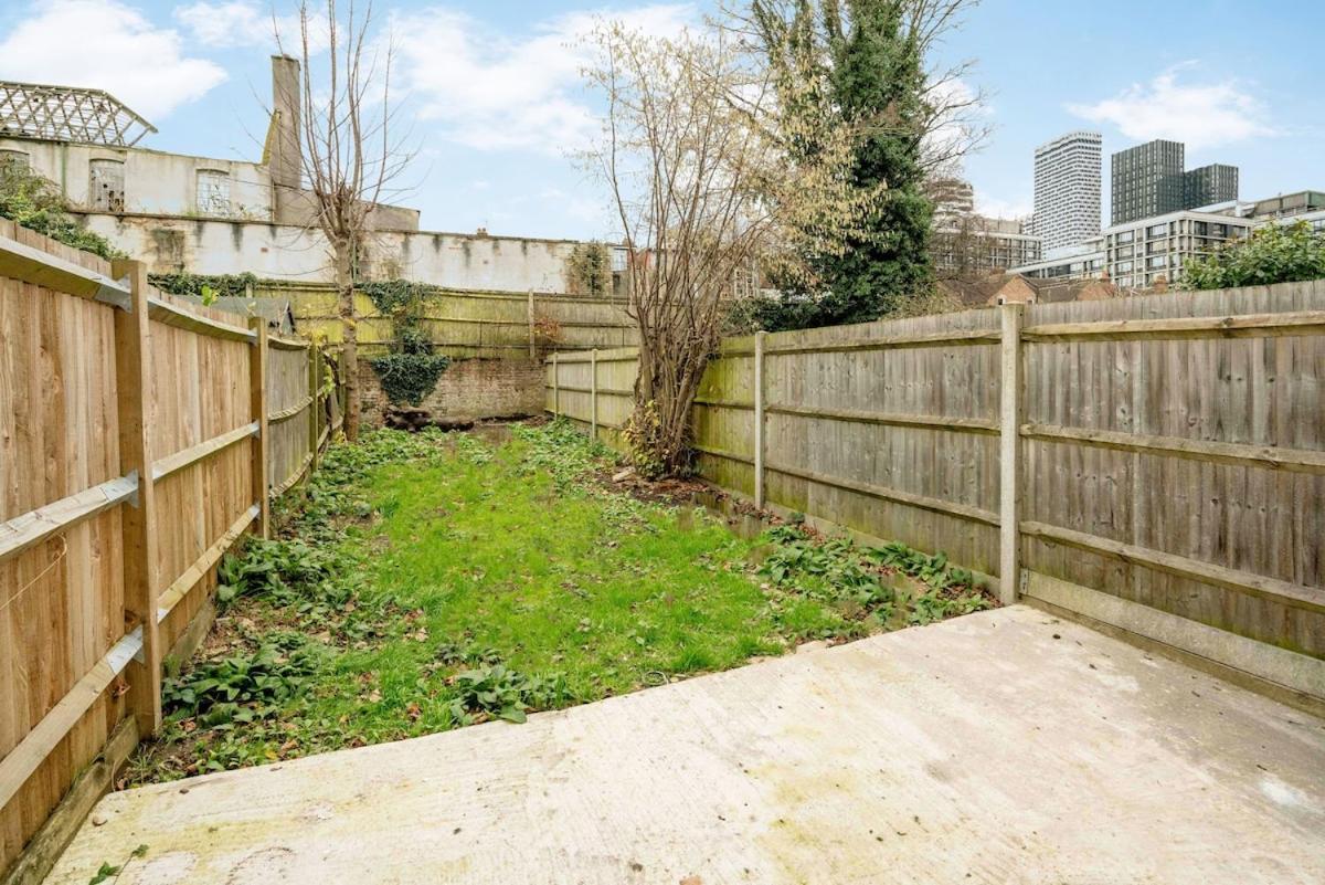 Appartement Stunning 1 Bed Luxury Garden *