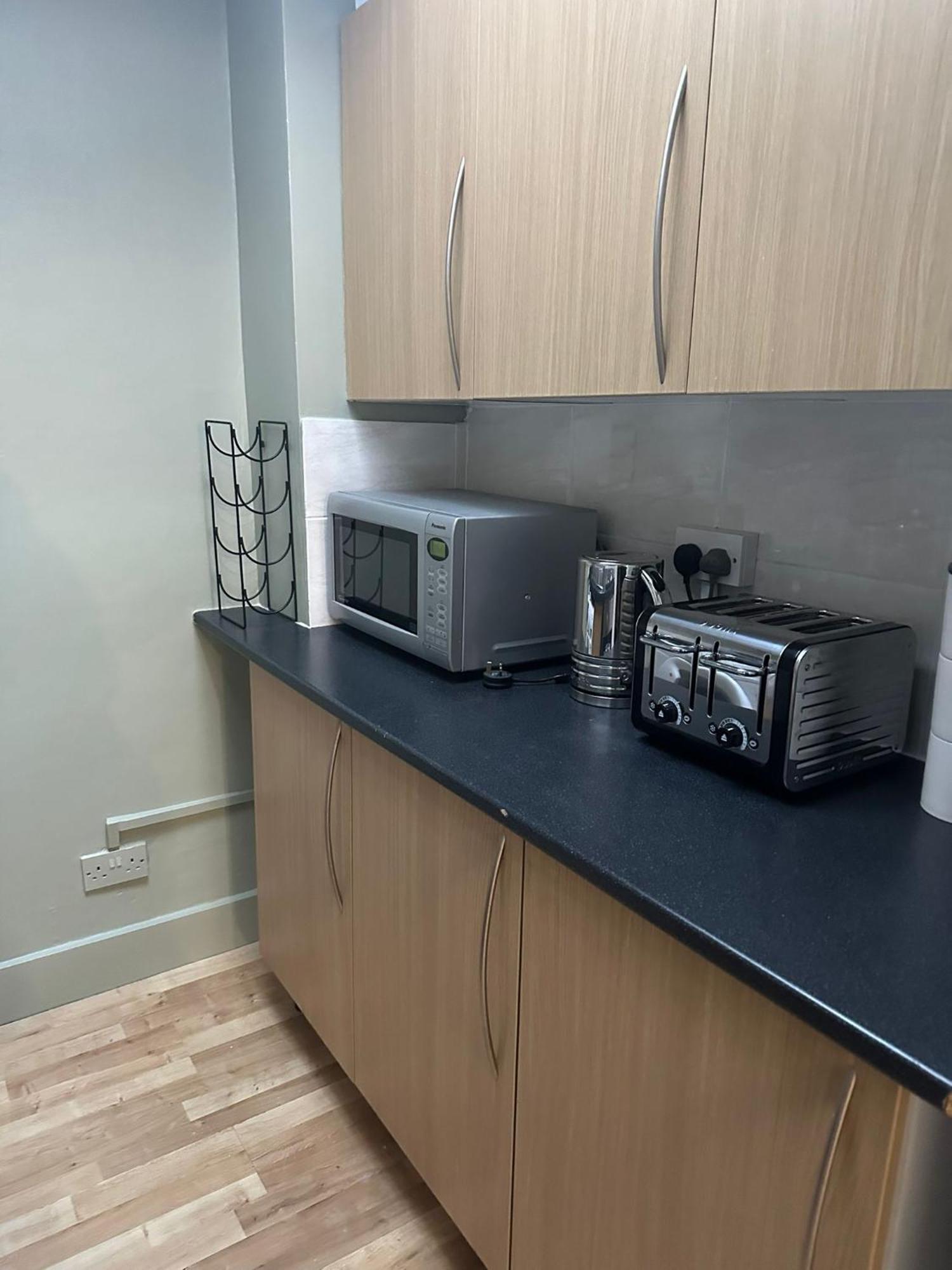 Caledonian 2-br Saver's Flat London