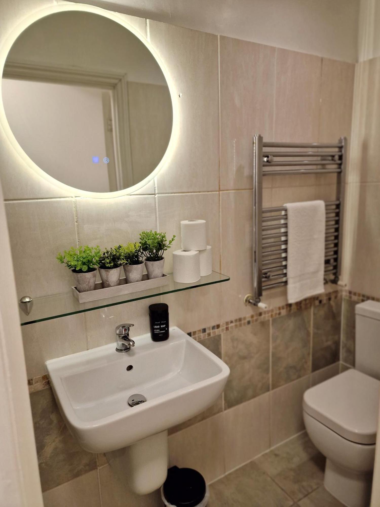 Leilighet Charming 2 Bedrooms Flat For 6 In King's Cross London