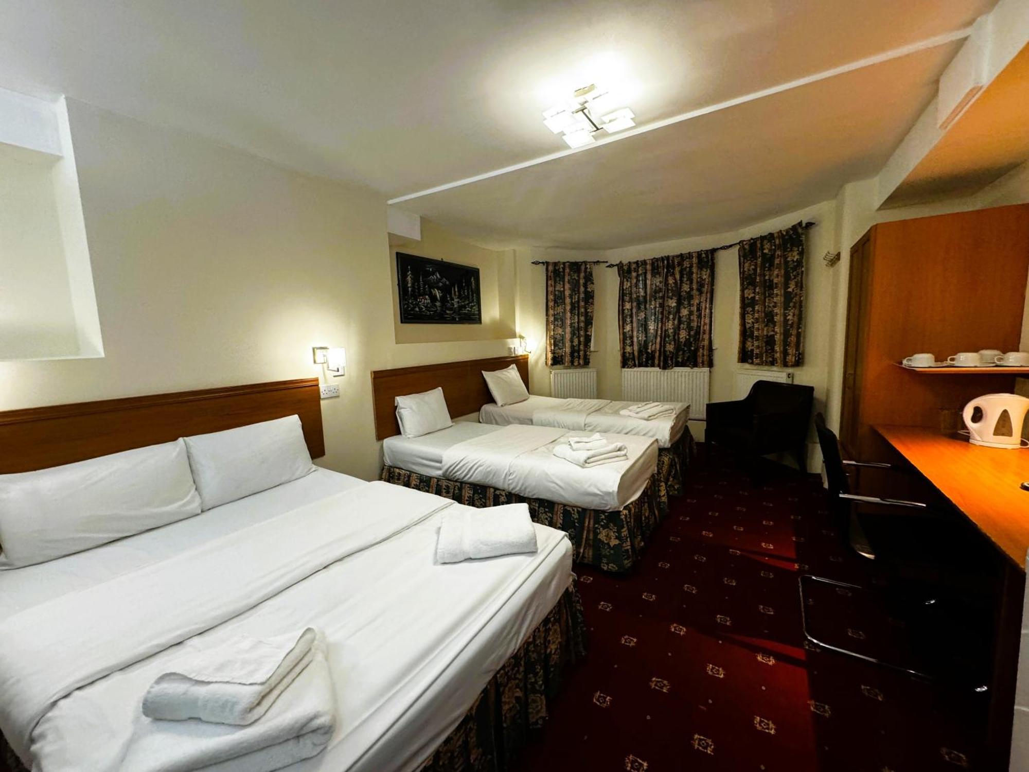 Bridge Park Mini-hôtel 3*