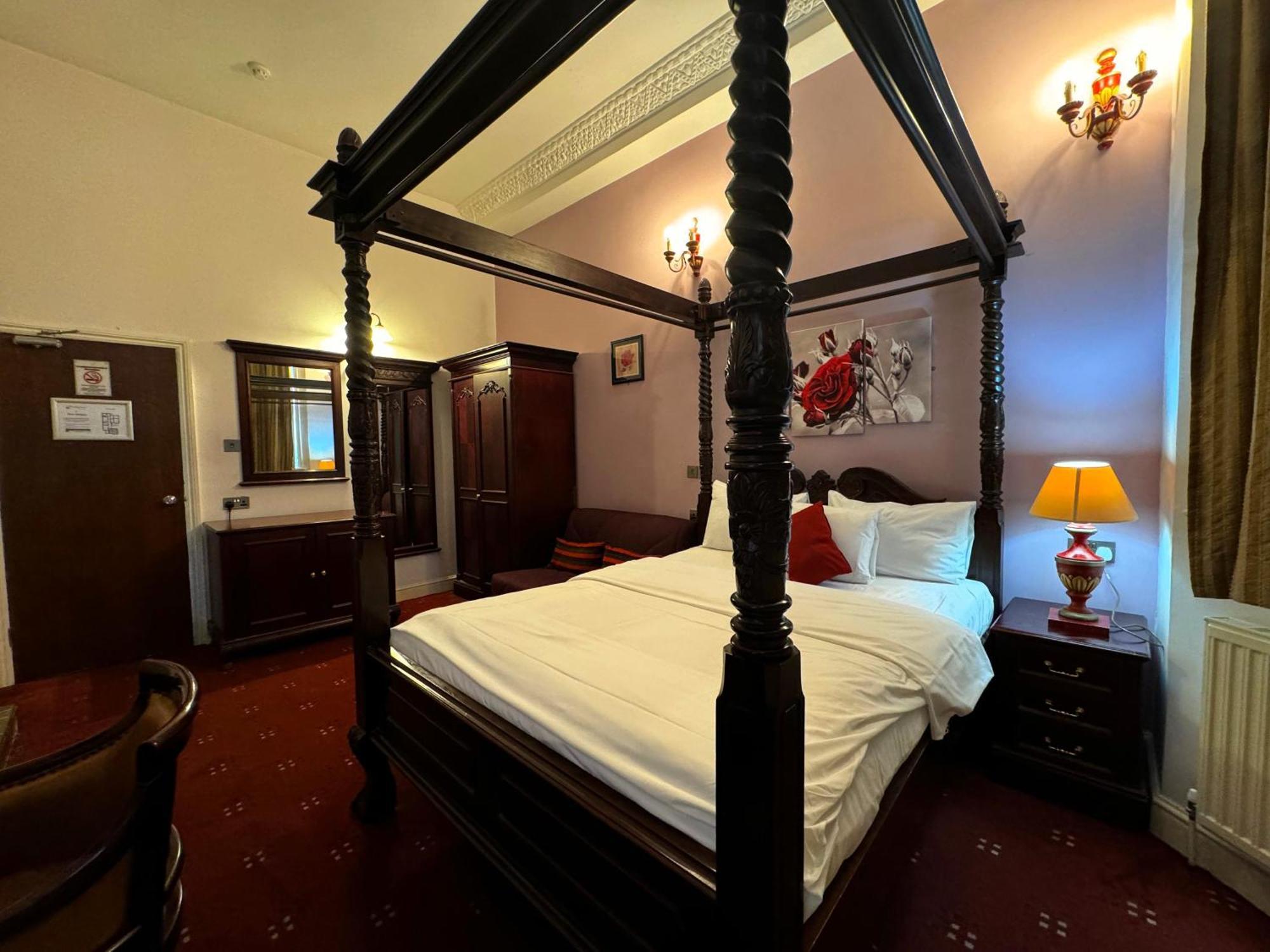 Bridge Park Mini-hôtel 3*