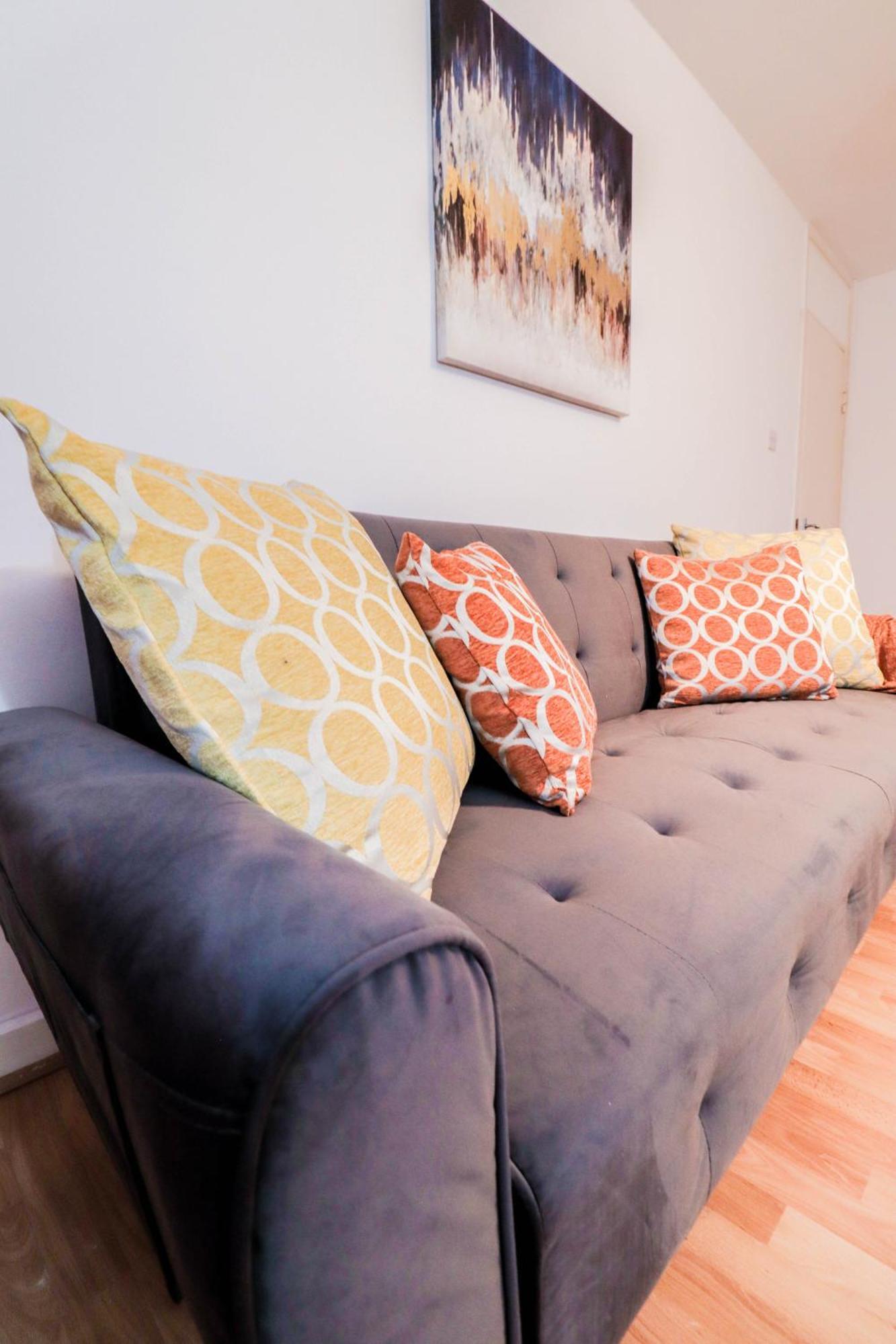 Beautifully Presented 3 Bed Hampstead Lägenhet London