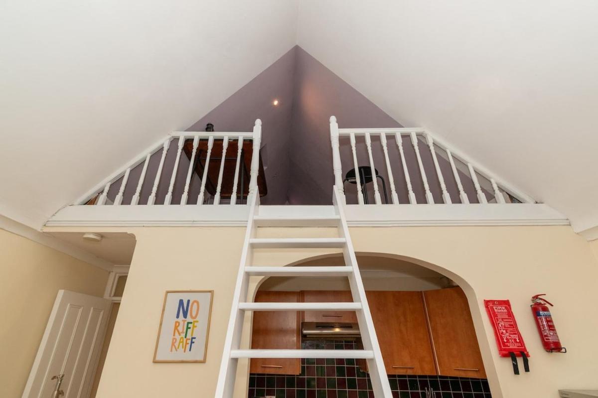 Tranquil 2br In Hackney Apartment *