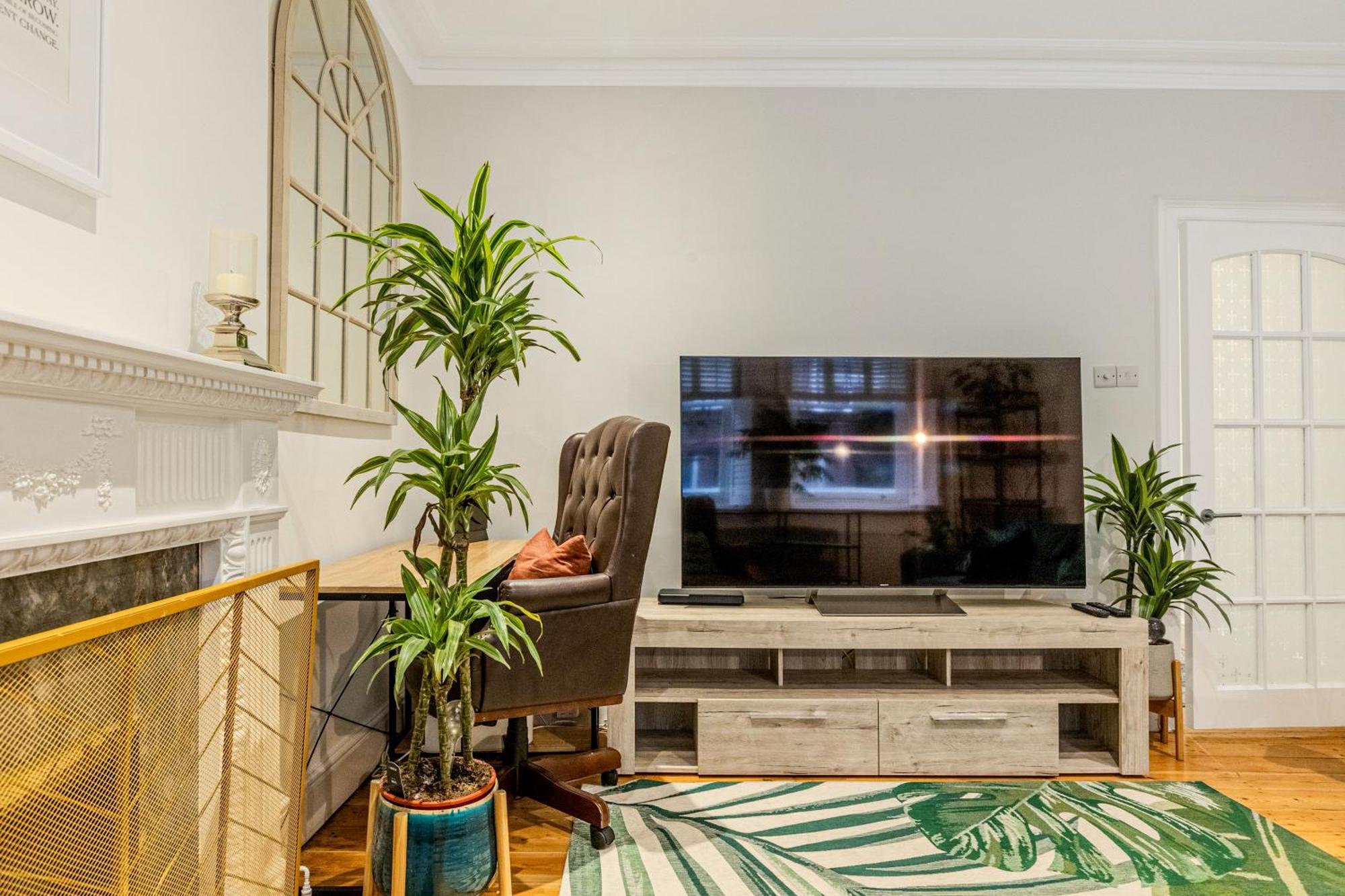& Bright 1br Flat, 5 Min Oxford Circus St Lejlighed