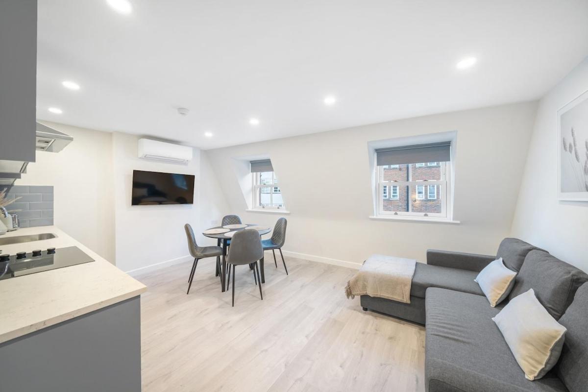 New 1bed With Ac Near Portobello Leilighet *