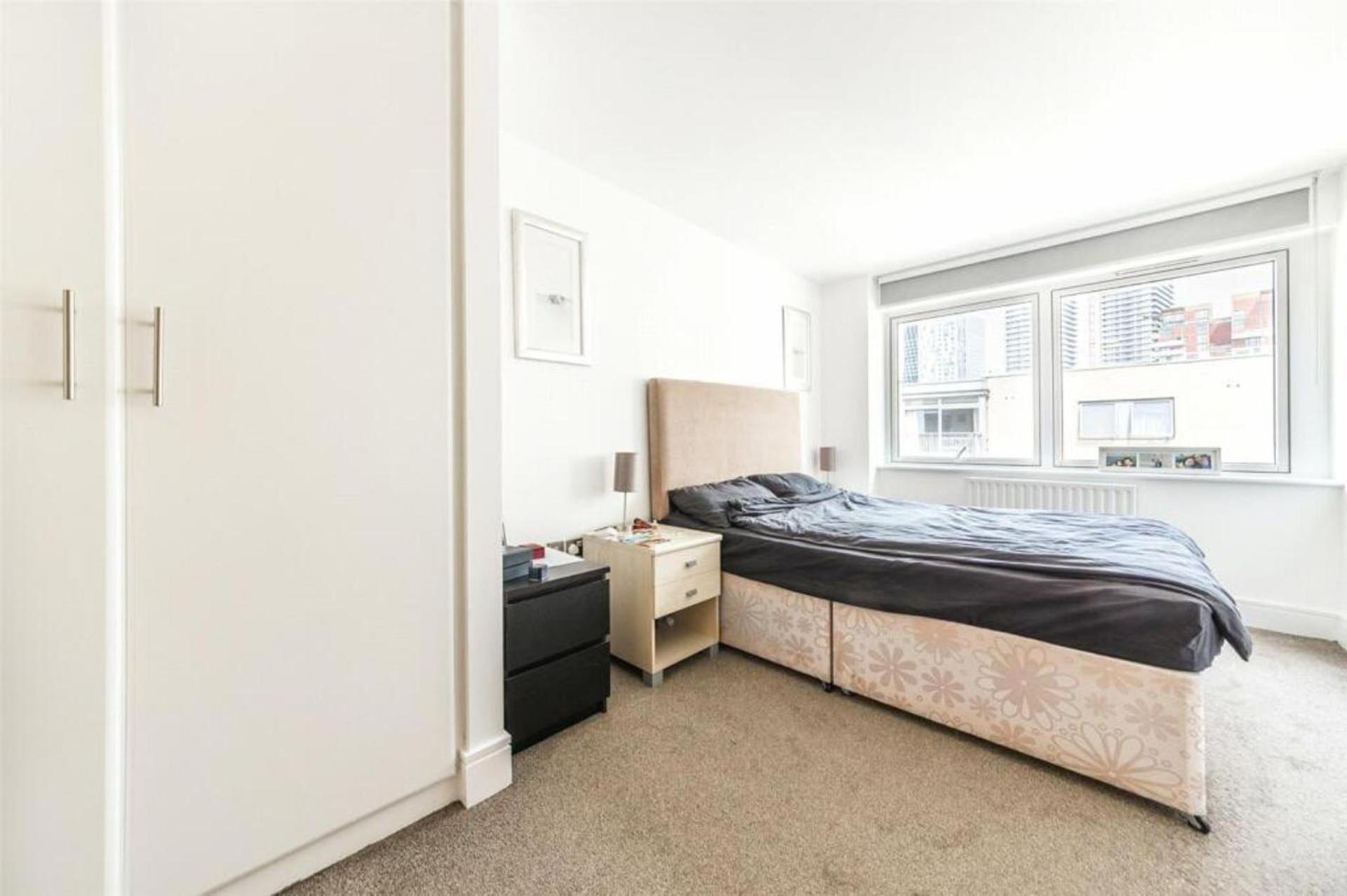 Mdx - Canary Wharf * London