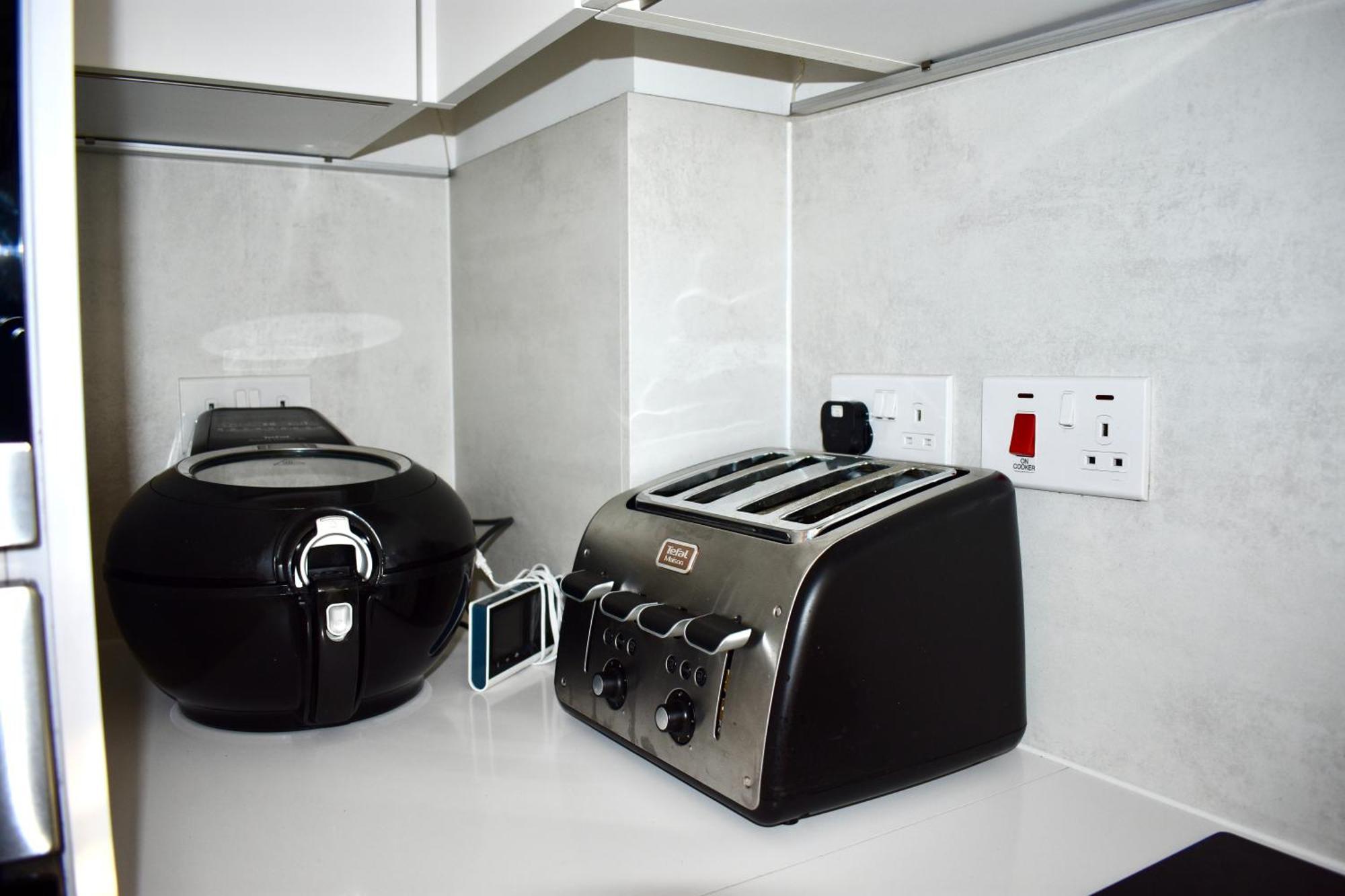 Lägenhet Balcony High End 2-bed Flat In Camberwell For 6 London