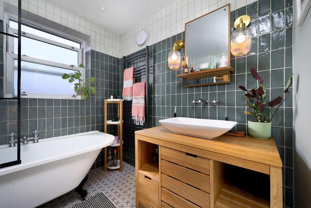 Charming & Modern House In Casa vacanze *