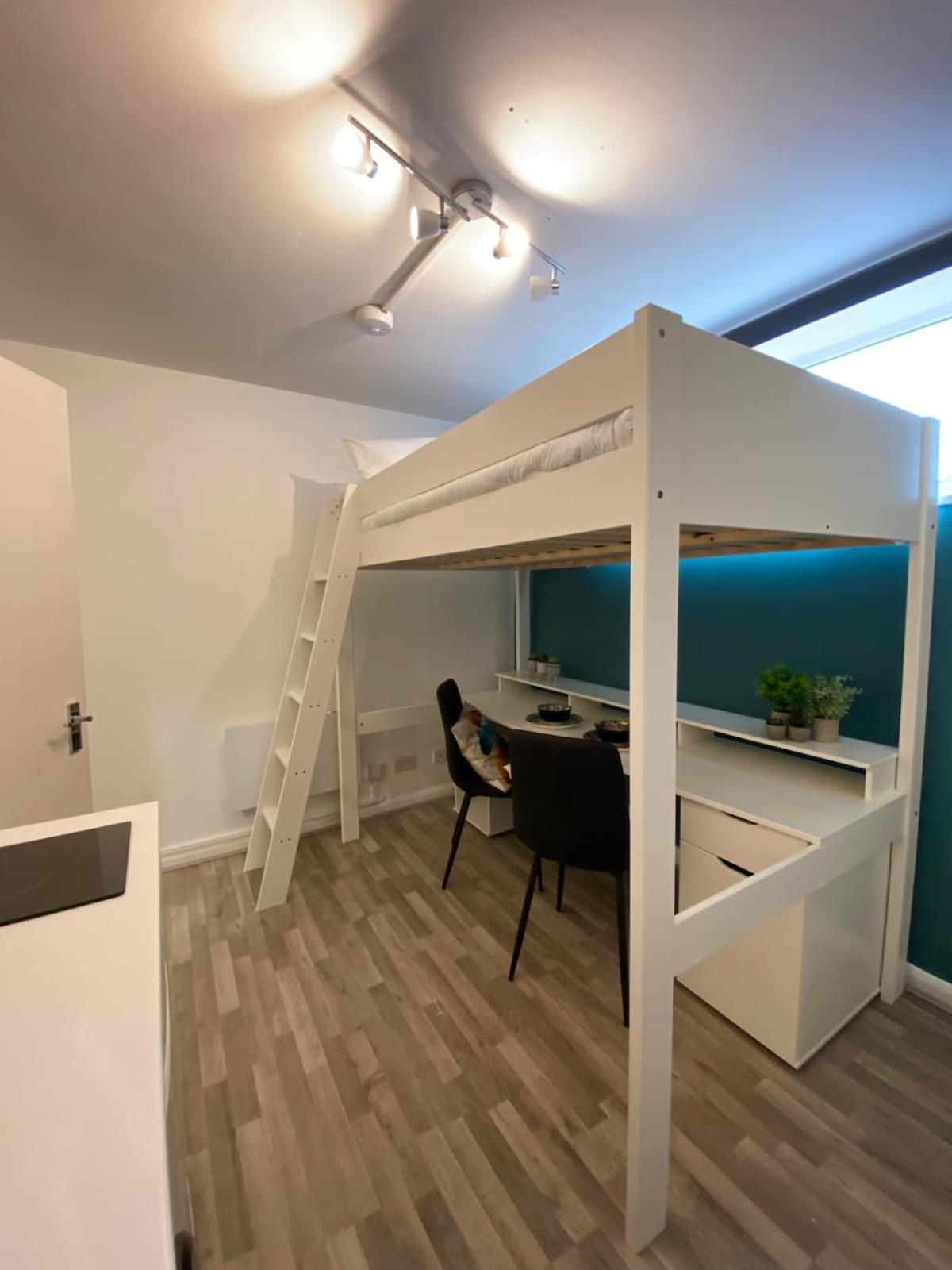 Lägenhet Bright And Compact In The Heart Of London