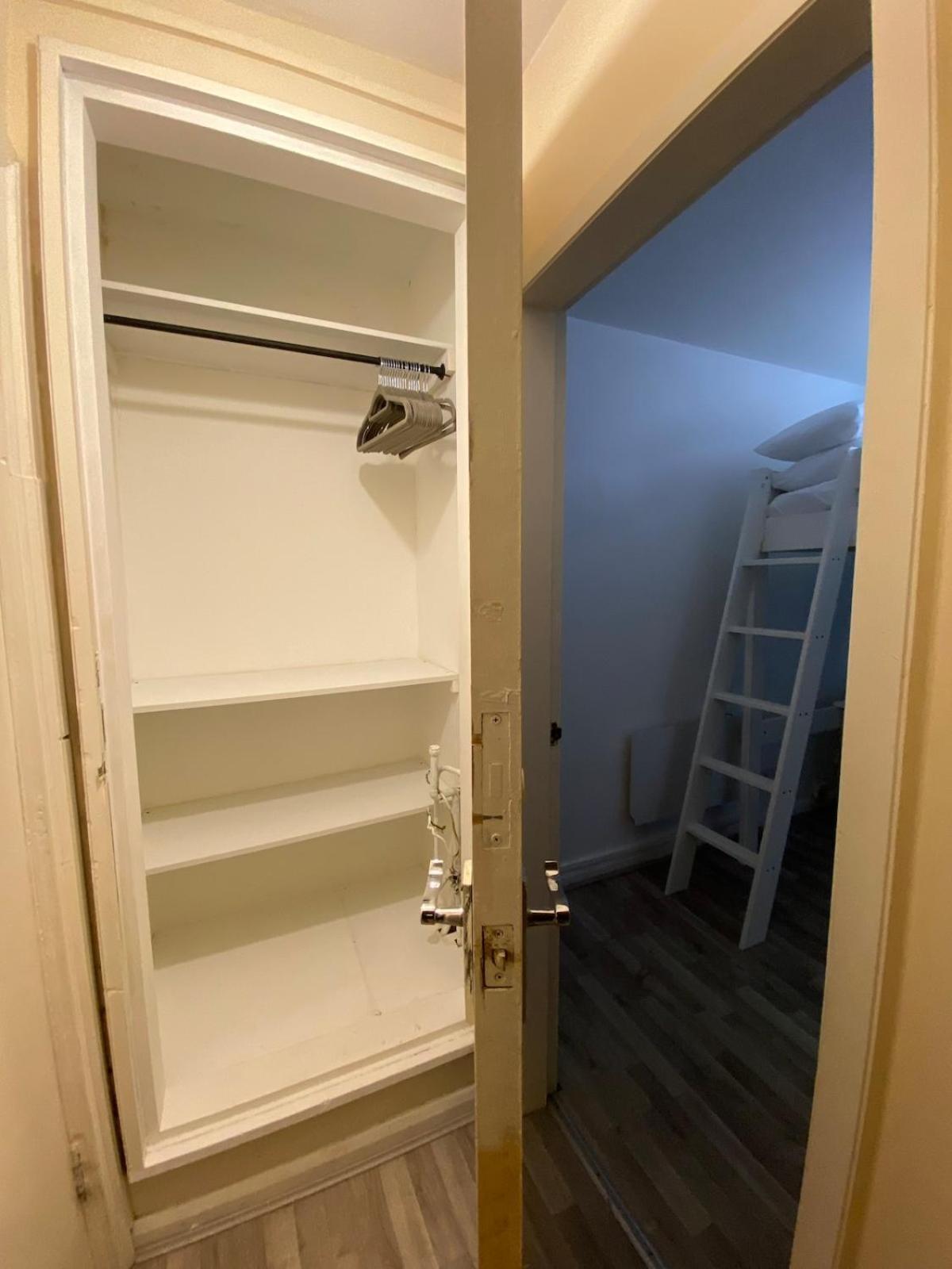 Bright And Compact In The Heart Of Leilighet *