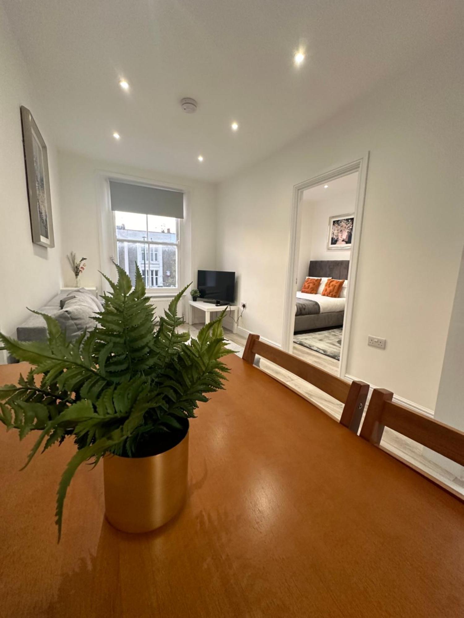 Stunning Newly Refurbished 1 Bed In Kings Cross, St Pancras!320 Lägenhet London