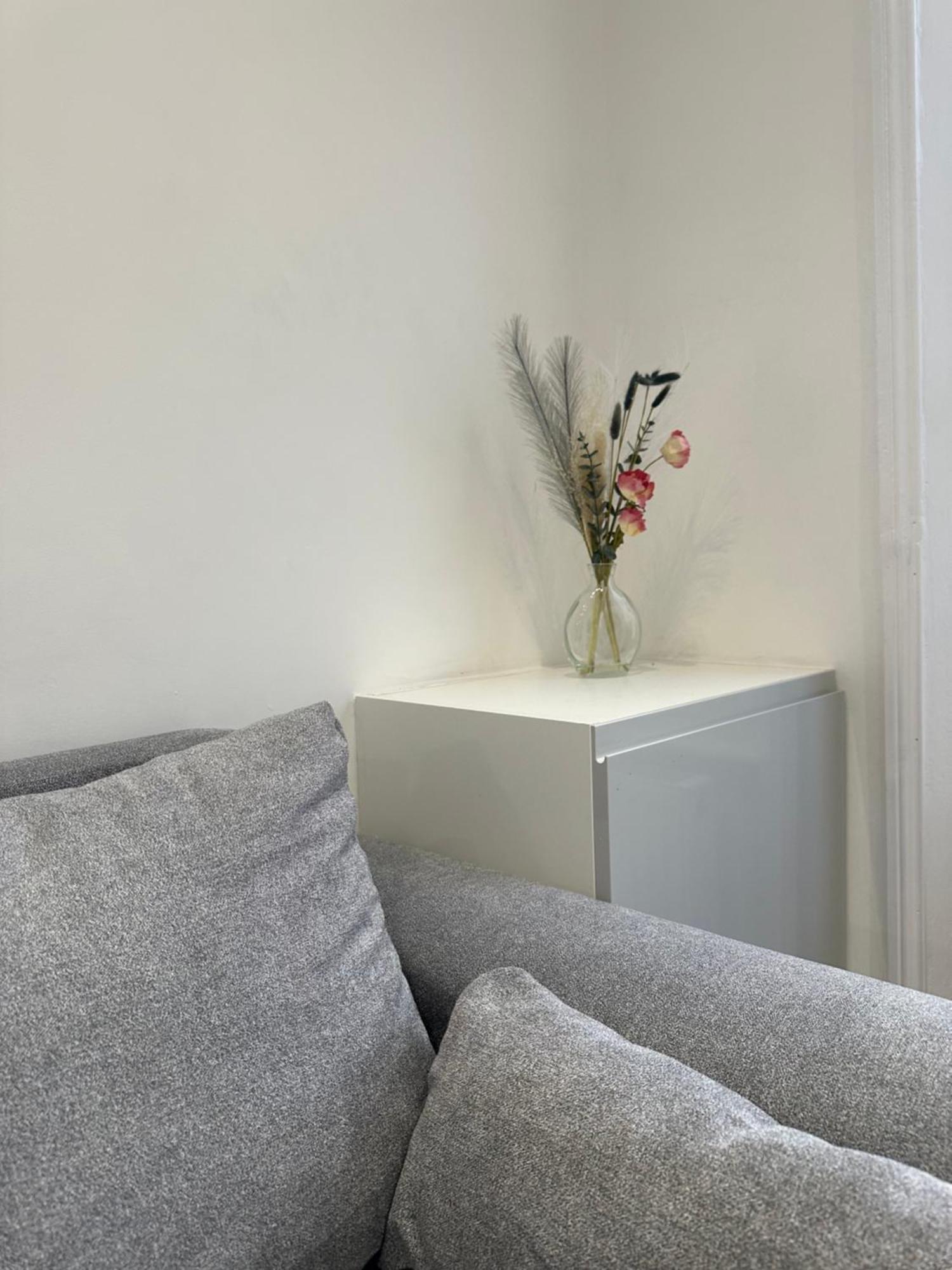 Stunning Newly Refurbished 1 Bed In Kings Cross, St Pancras!320 Lägenhet London