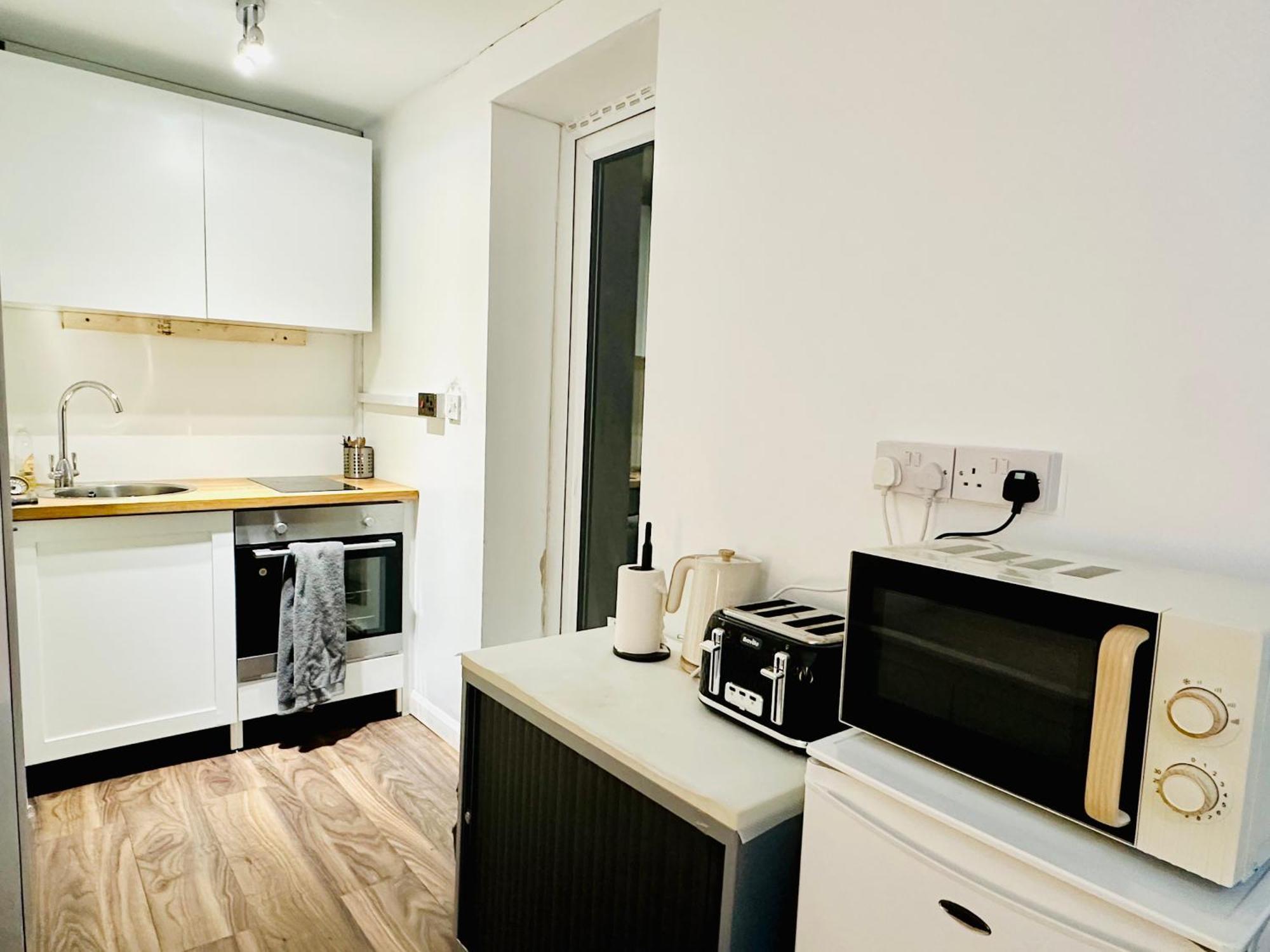 In - 30 Minutes - Wimbledon 14 Mins Ferienhaus