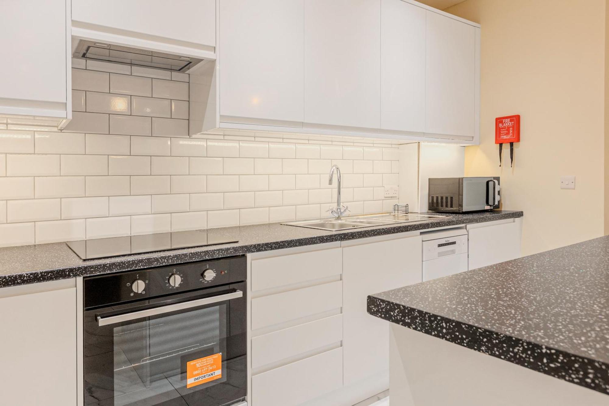 Lejlighed Charming 2br Flat W Garden, 10min Clapham South St London