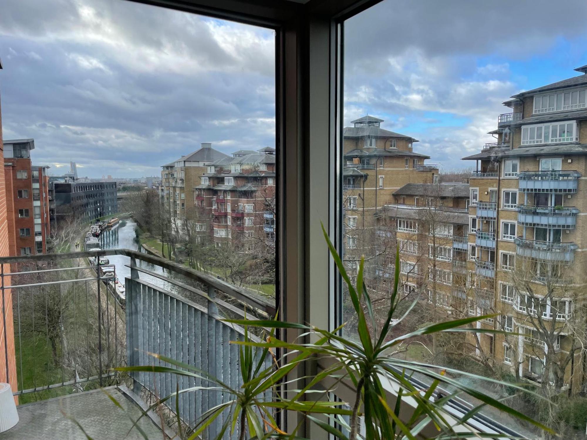 Modern Bright Flat Near Little Venice Appartement Londen