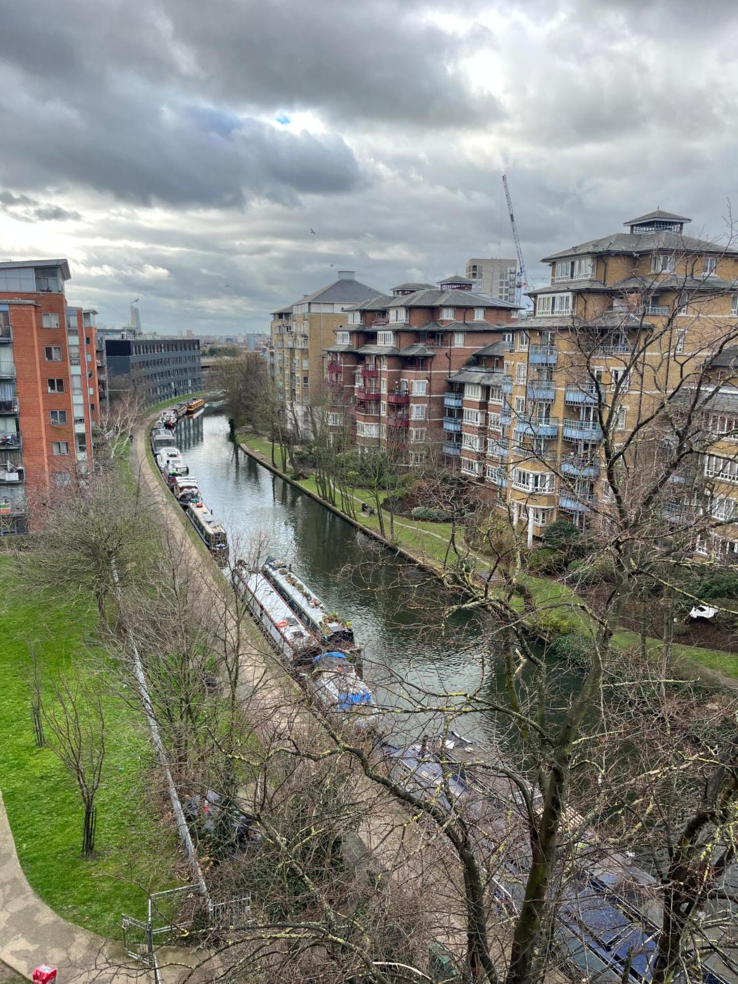 Modern Bright Flat Near Little Venice * Londen