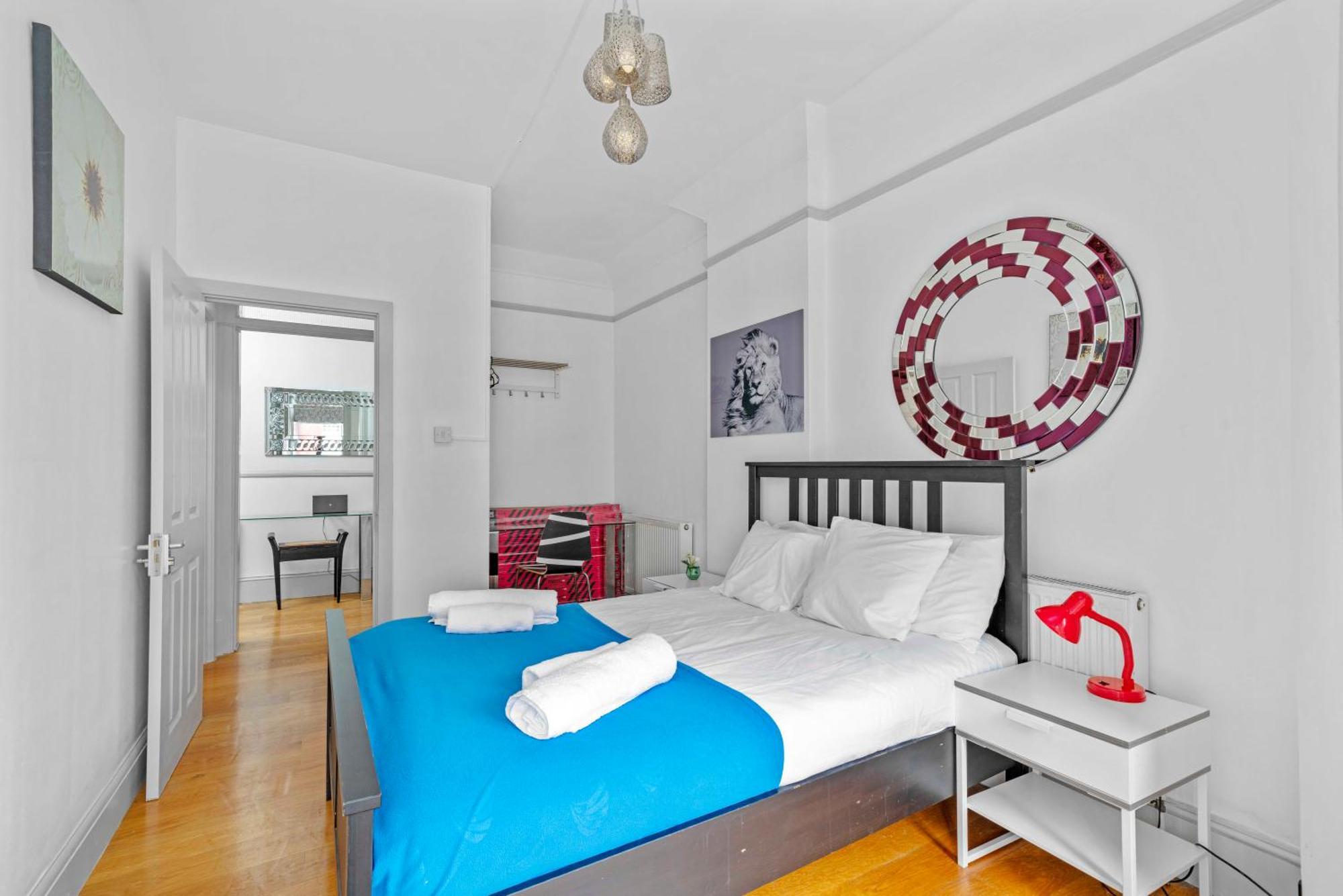 Lejlighed Brilliant 6 Bed Flat In