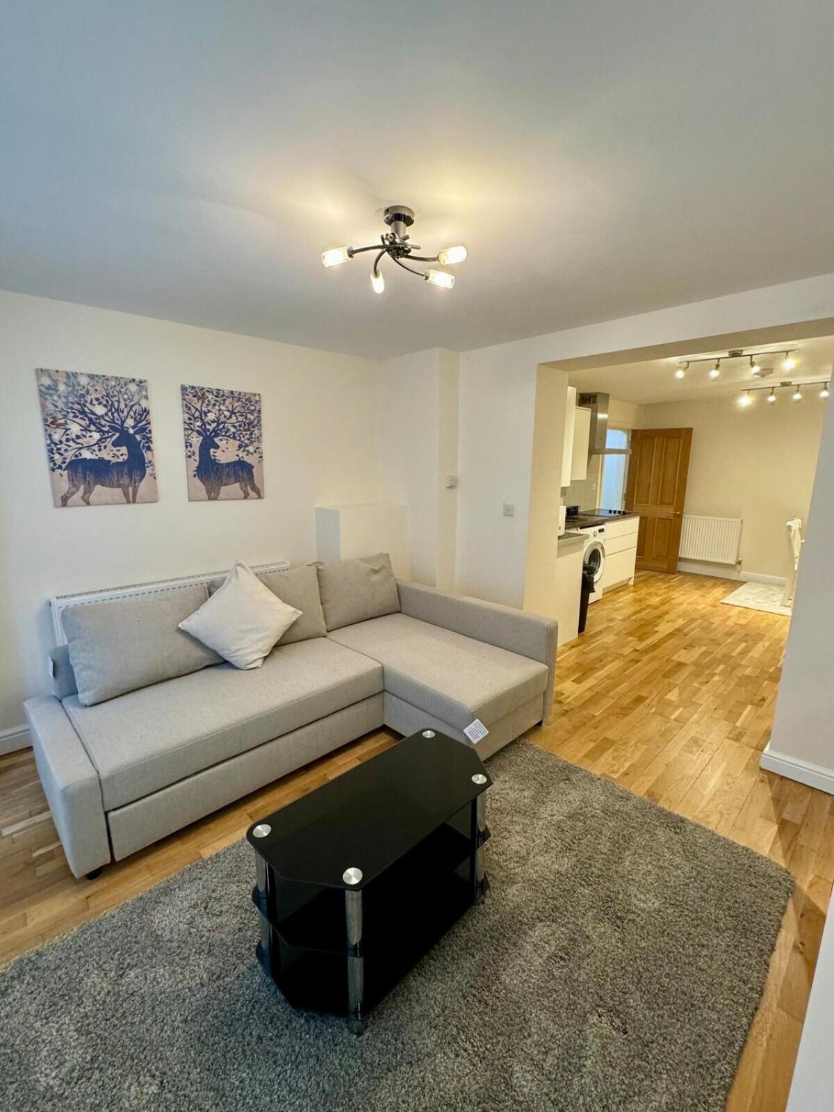 Sutherland Avenue Appartement