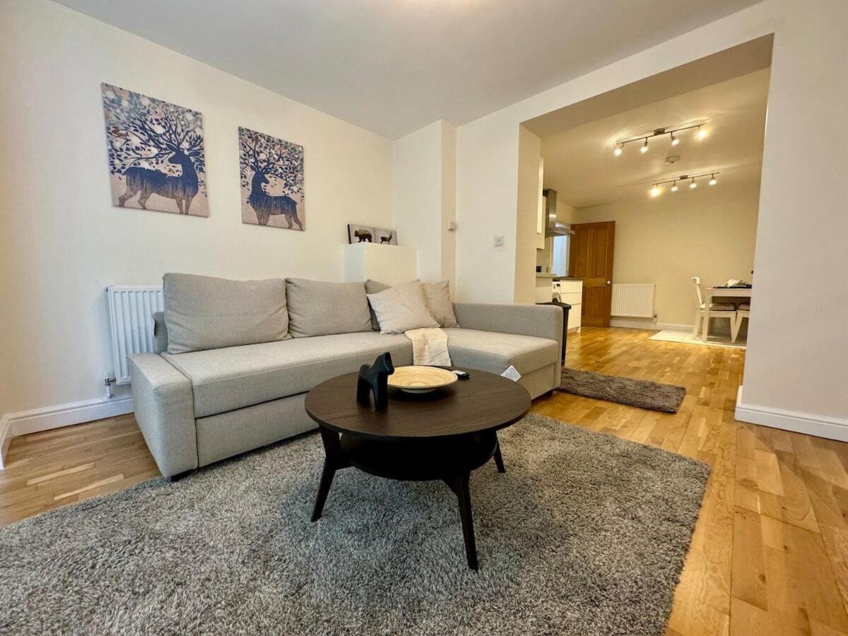 Sutherland Avenue Appartement *