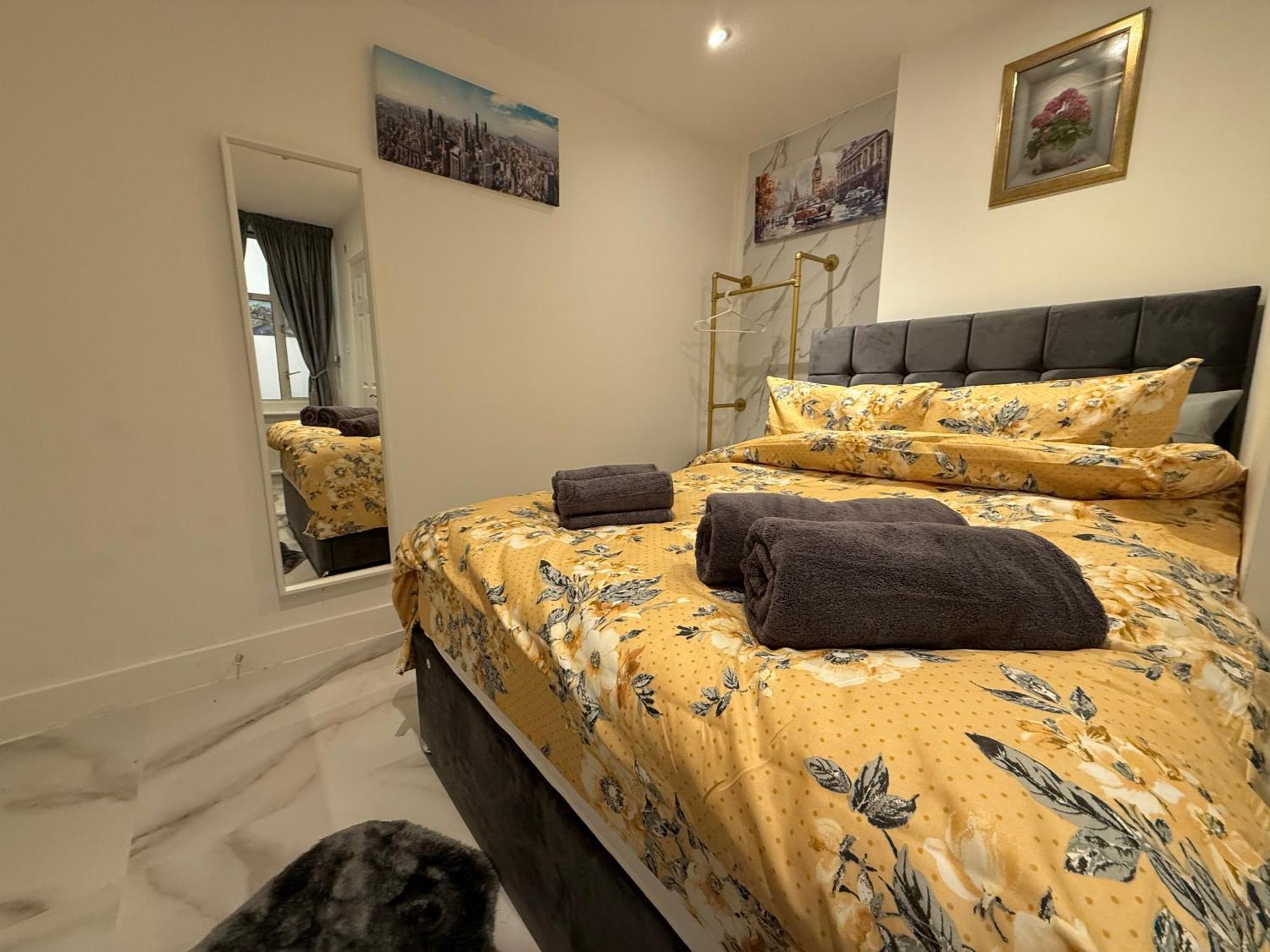Luxury In Victoria, 7 Minutes Walk To Victoria Station, 2 Privatunterkunft