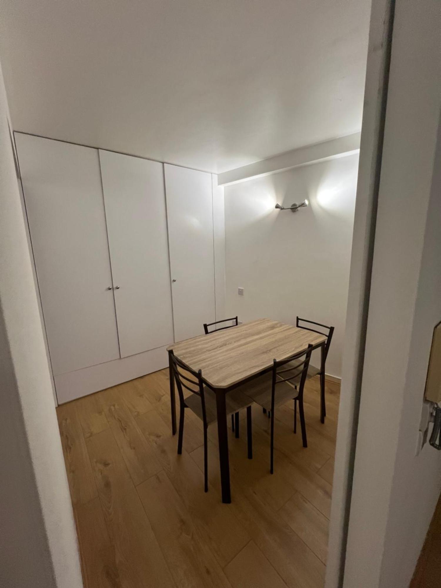 Stunning Soho With View Leilighet London