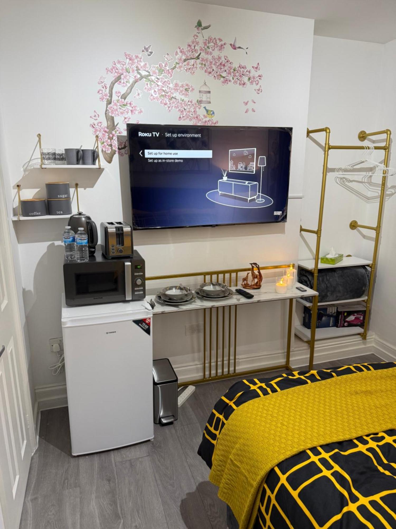 Luxury In Victoria, 7 Minutes Walk To Victoria Station, 7 Accommodatie bij particulieren *