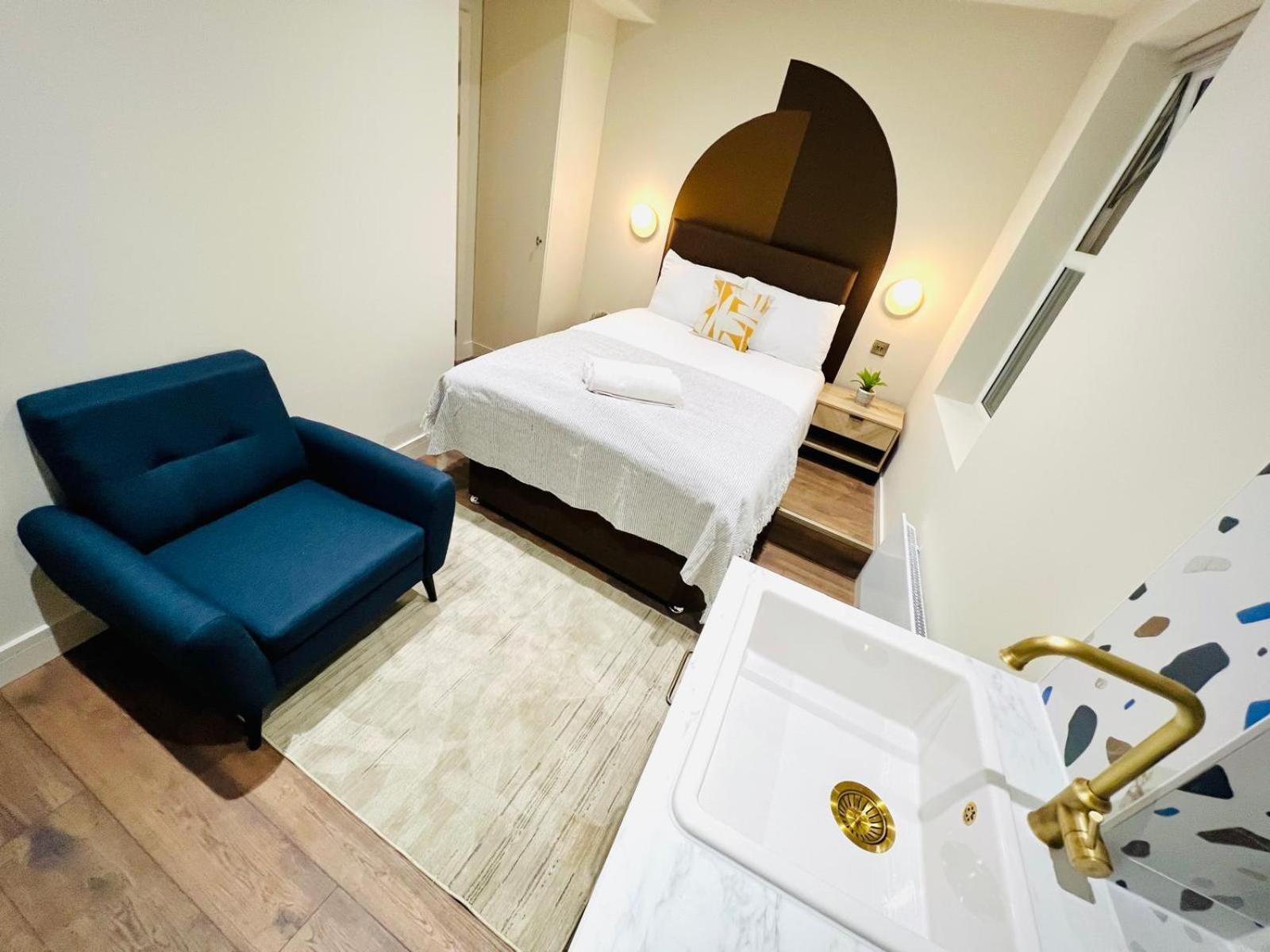Pensionat Holly A Mini Great Location For Tourist!!! London