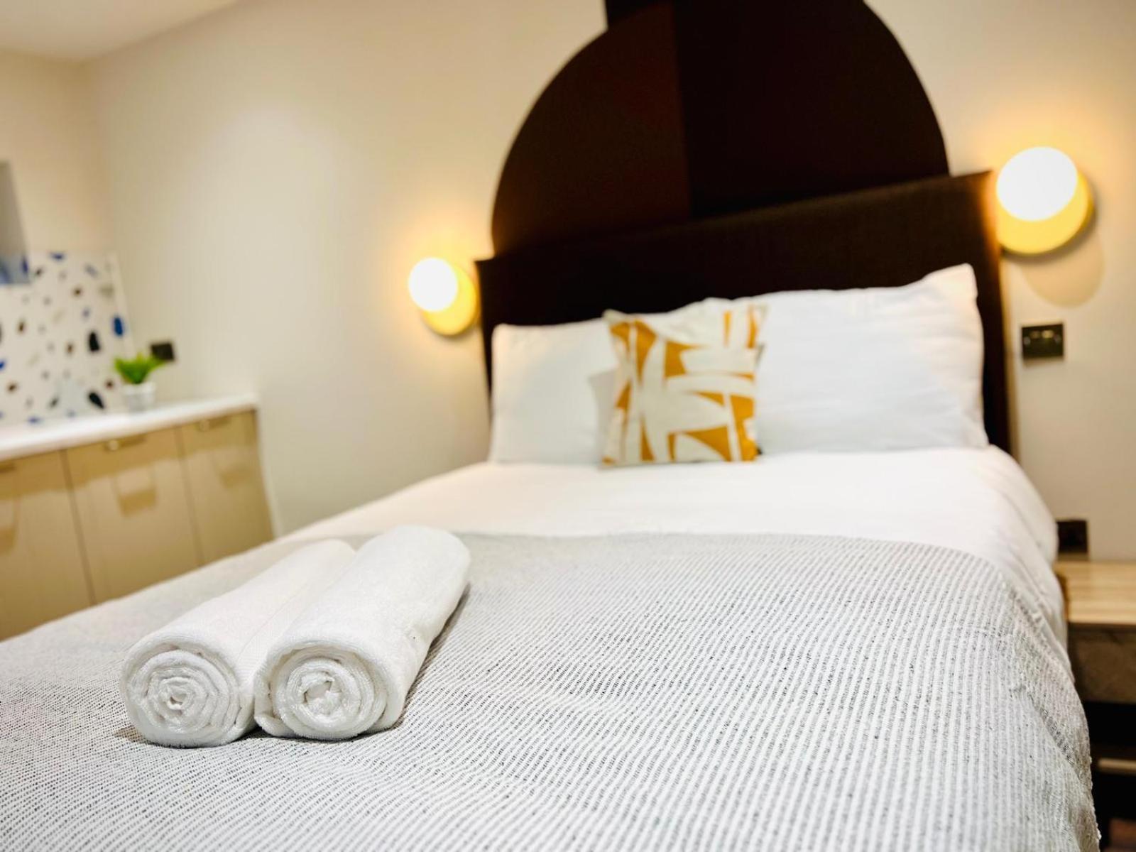 Pensionat Holly A Mini Great Location For Tourist!!! London