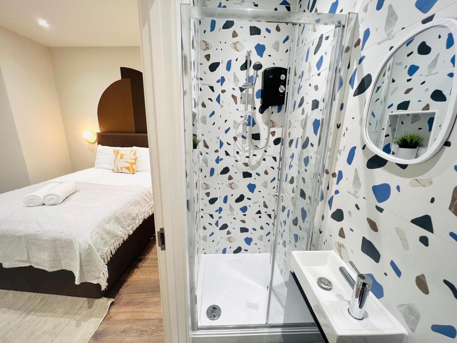 Pensionat Holly A Mini Great Location For Tourist!!! London