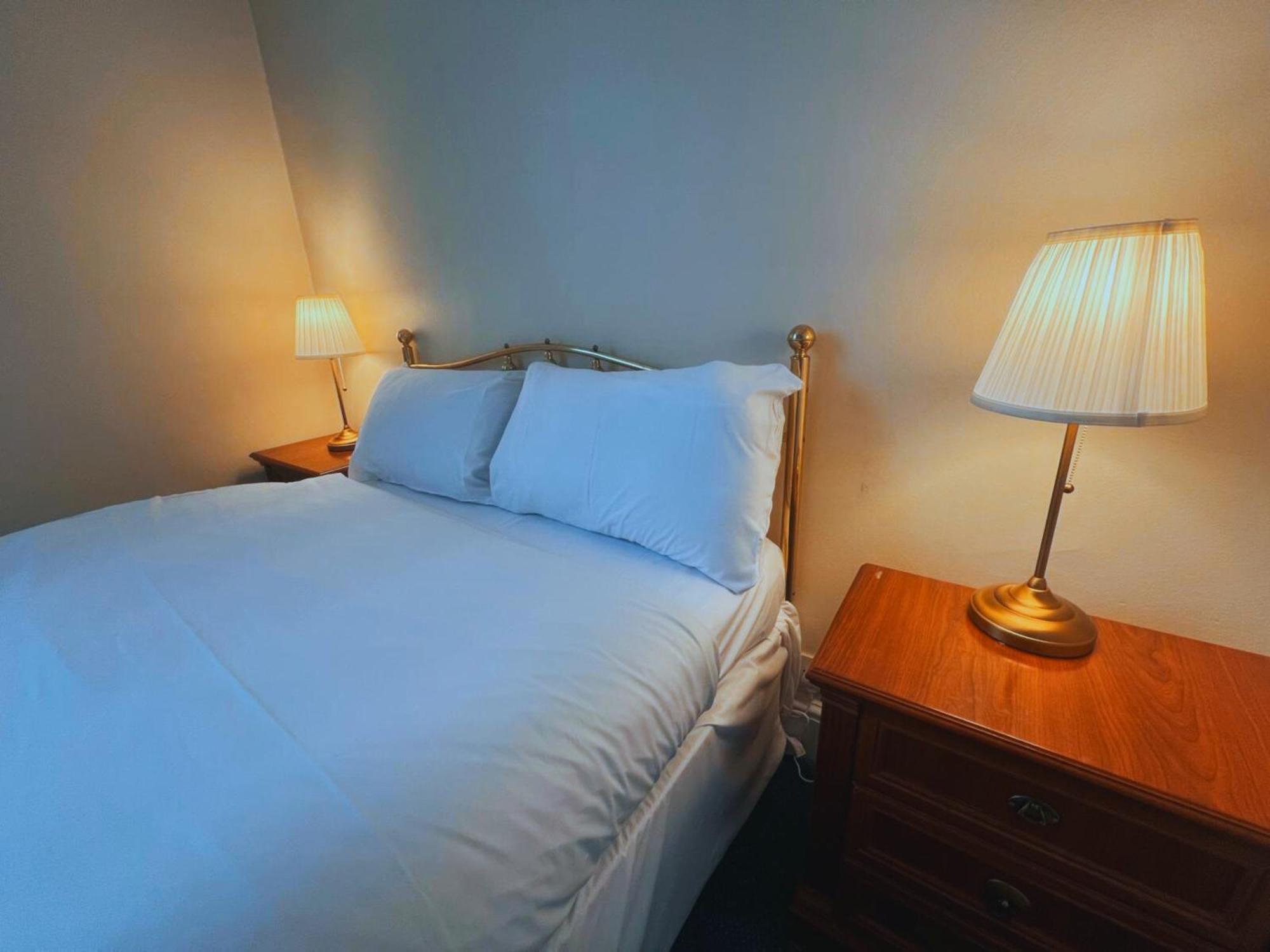 Helen's Near Wembley Hotell *