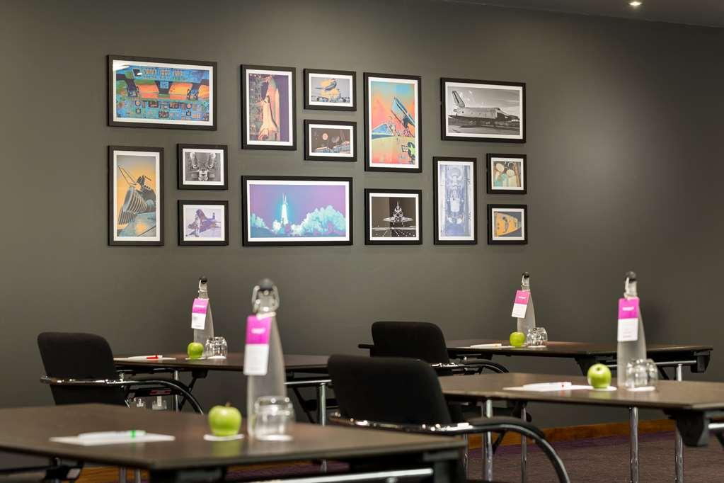 Radisson And Conf Centre Heathrow 4*