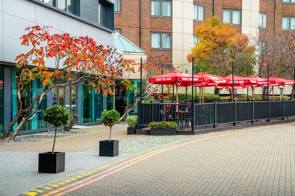 Radisson Red Heathrow Hotel Londra