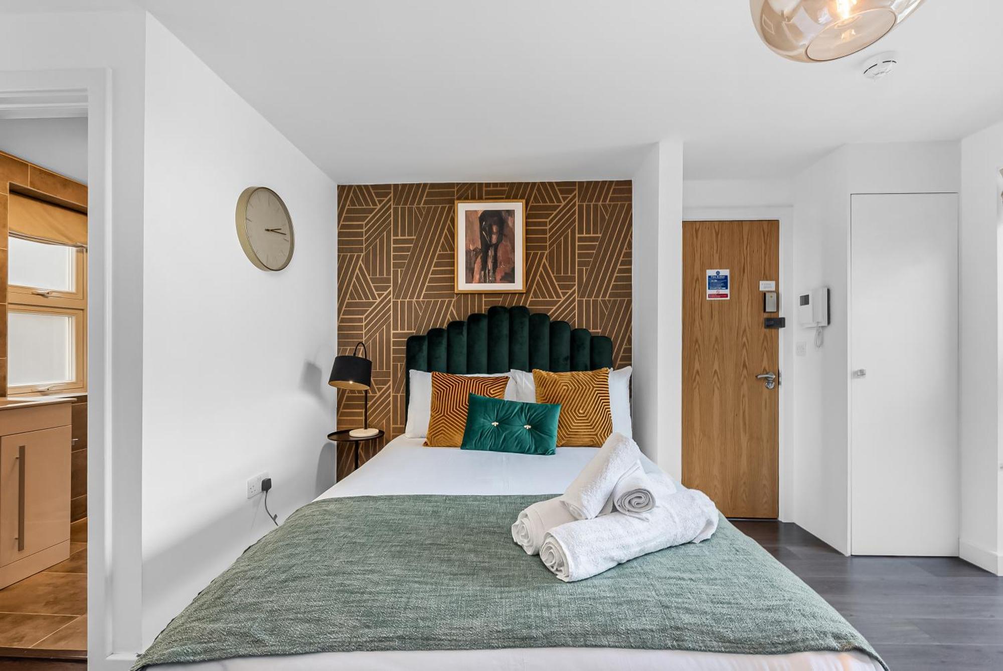 Urban Elegance Luxury Living With Kitchenette Lägenhet