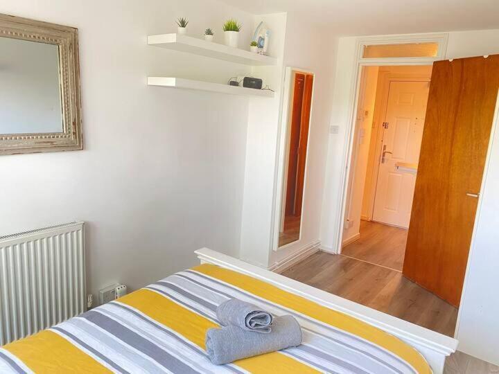 1 Bedroom In Woolwich With Free Parking Appartement