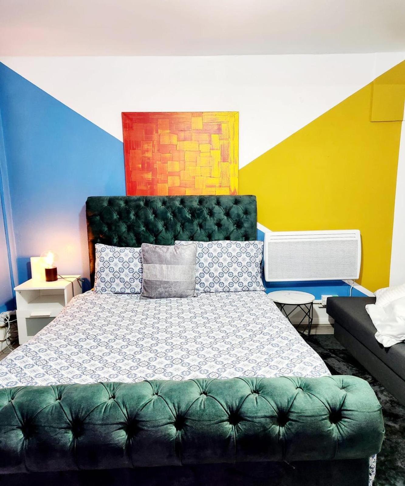 New Deluxe Apt-2 Londra